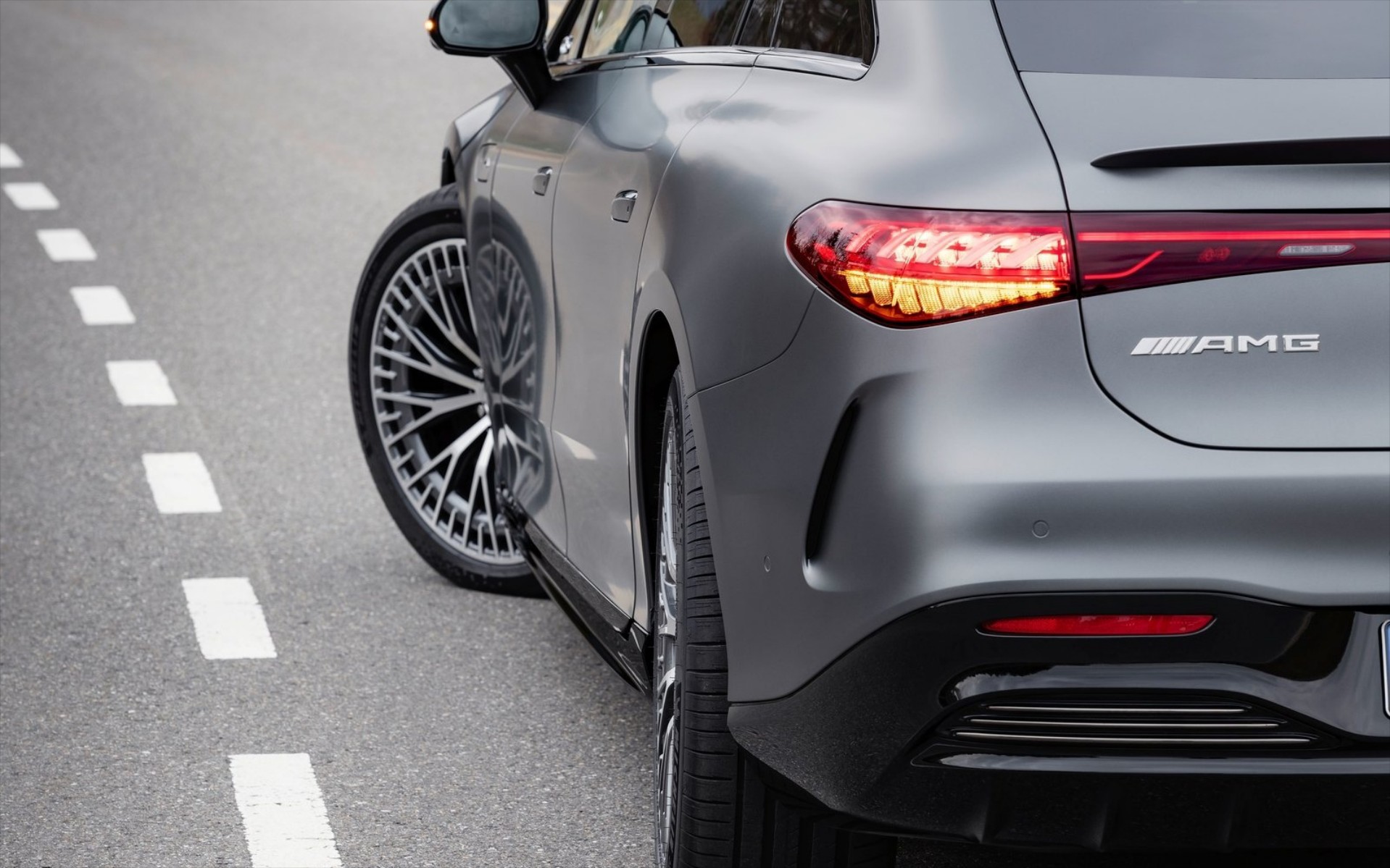 Πόσο κοστίζει στην Ελλάδα η Mercedes EQS των 761 ίππων; 