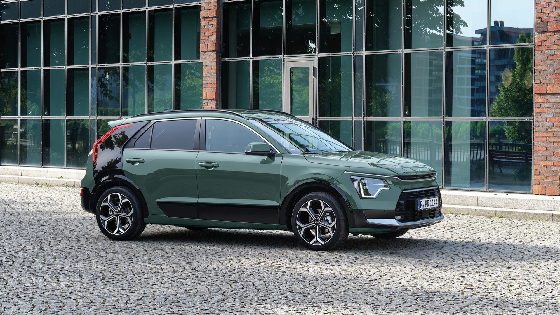 <br />
<b>Notice</b>: Undefined property: stdClass::$title in <b>/home/www3gocar/public_html/templates/t2024/ice_c/9a1326b63621589c2d0ae49576f7df8a09573c42_0.file.box.featured.tpl.php</b> on line <b>89</b><br />