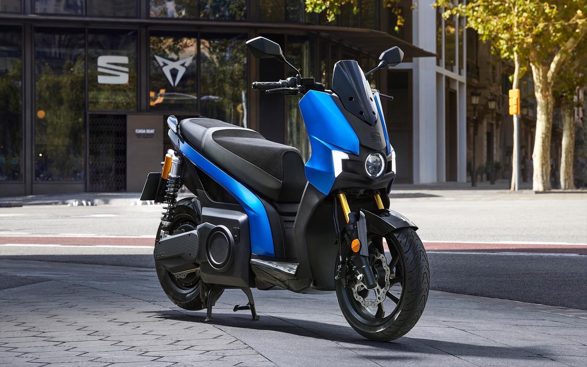 Νέο SEAT MÓ 125 Performance: Πιο γρήγορο και με ανάρτηση Ohlins!