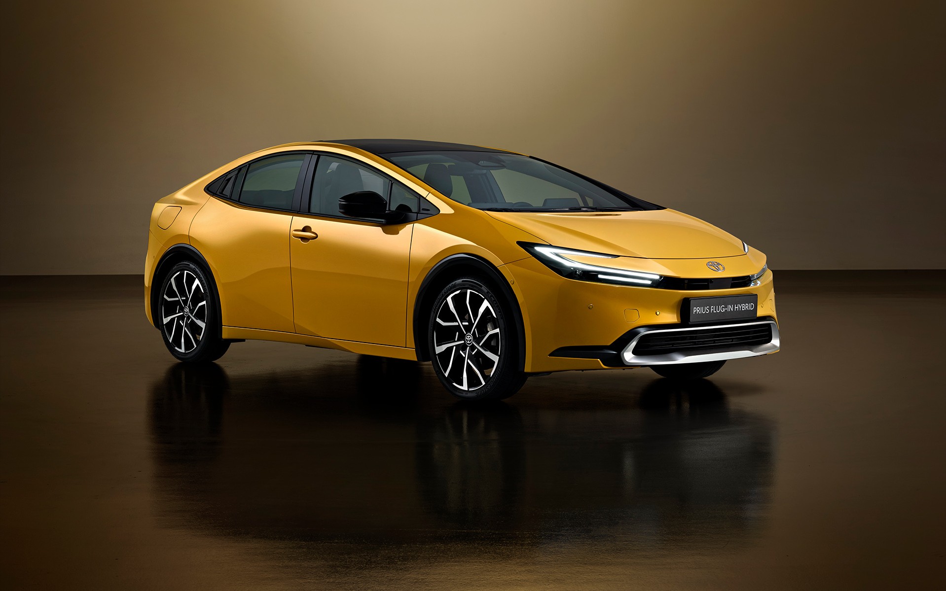 <br />
<b>Notice</b>:  Undefined property: stdClass::$title in <b>/home/www3gocar/public_html/templates/t2024/ice_c/9a1326b63621589c2d0ae49576f7df8a09573c42_0.file.box.featured.tpl.php</b> on line <b>89</b><br />
