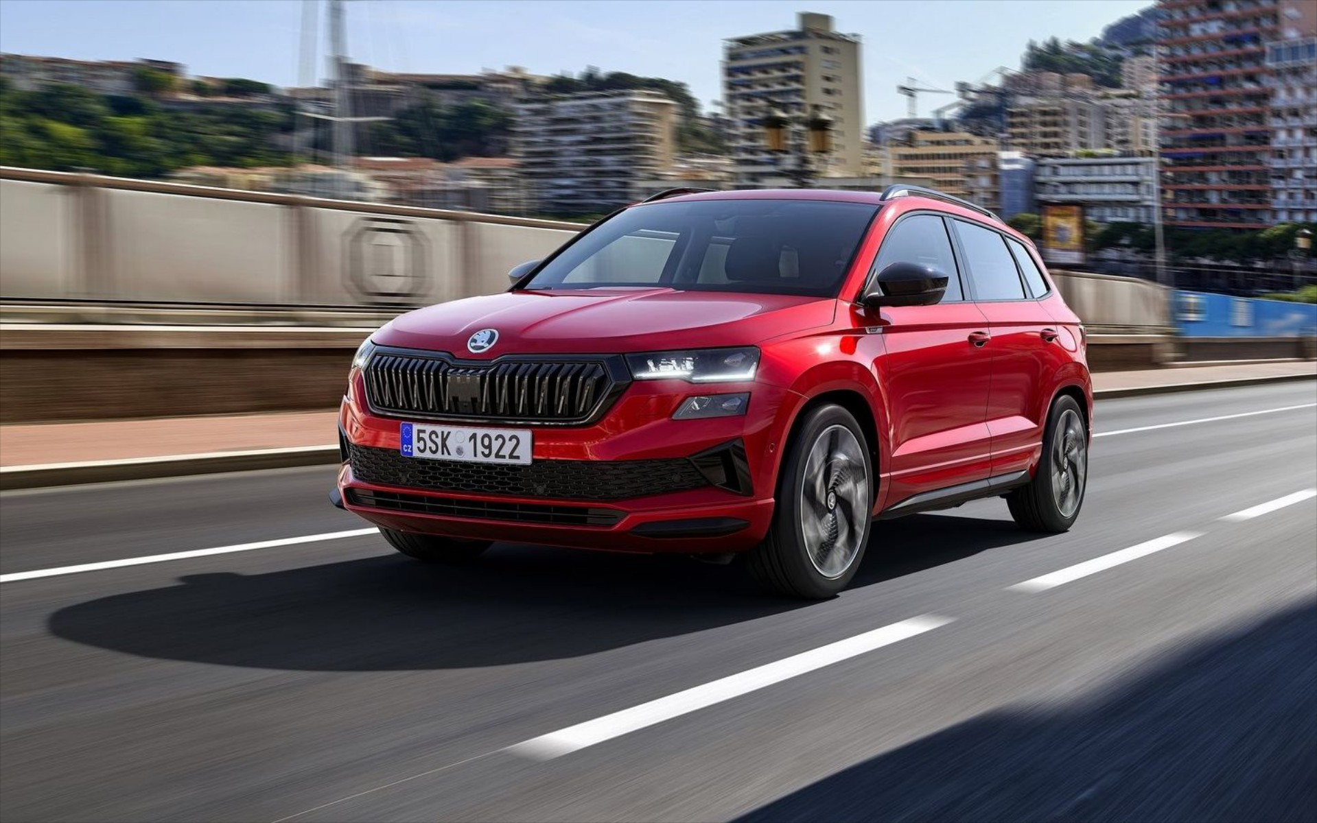 Skoda Karoq: To SUV που γίνεται μέλος της οικογένειας