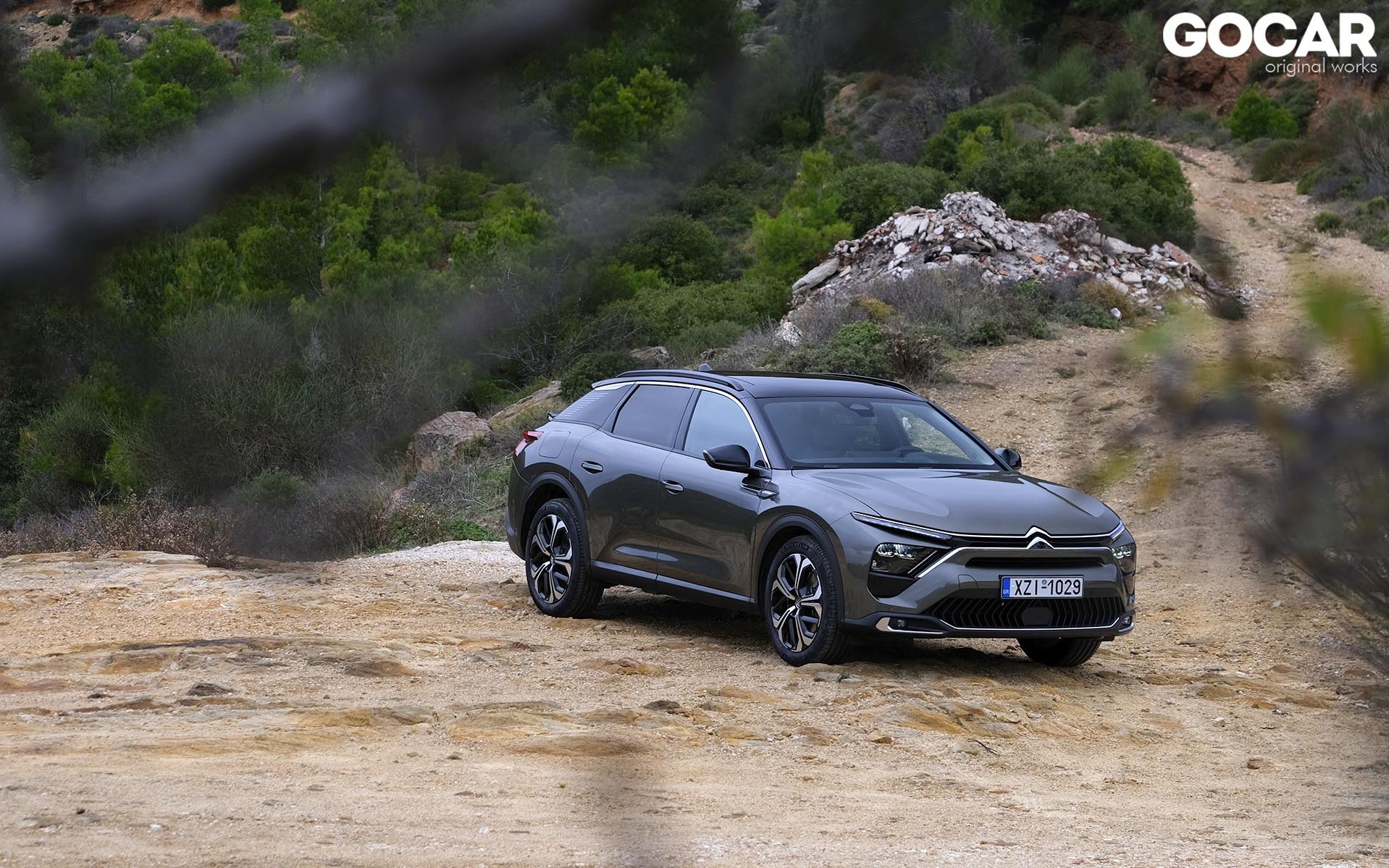 Δοκιμή Citroen C5 X Plug-in Hybrid 225 PS: Special one