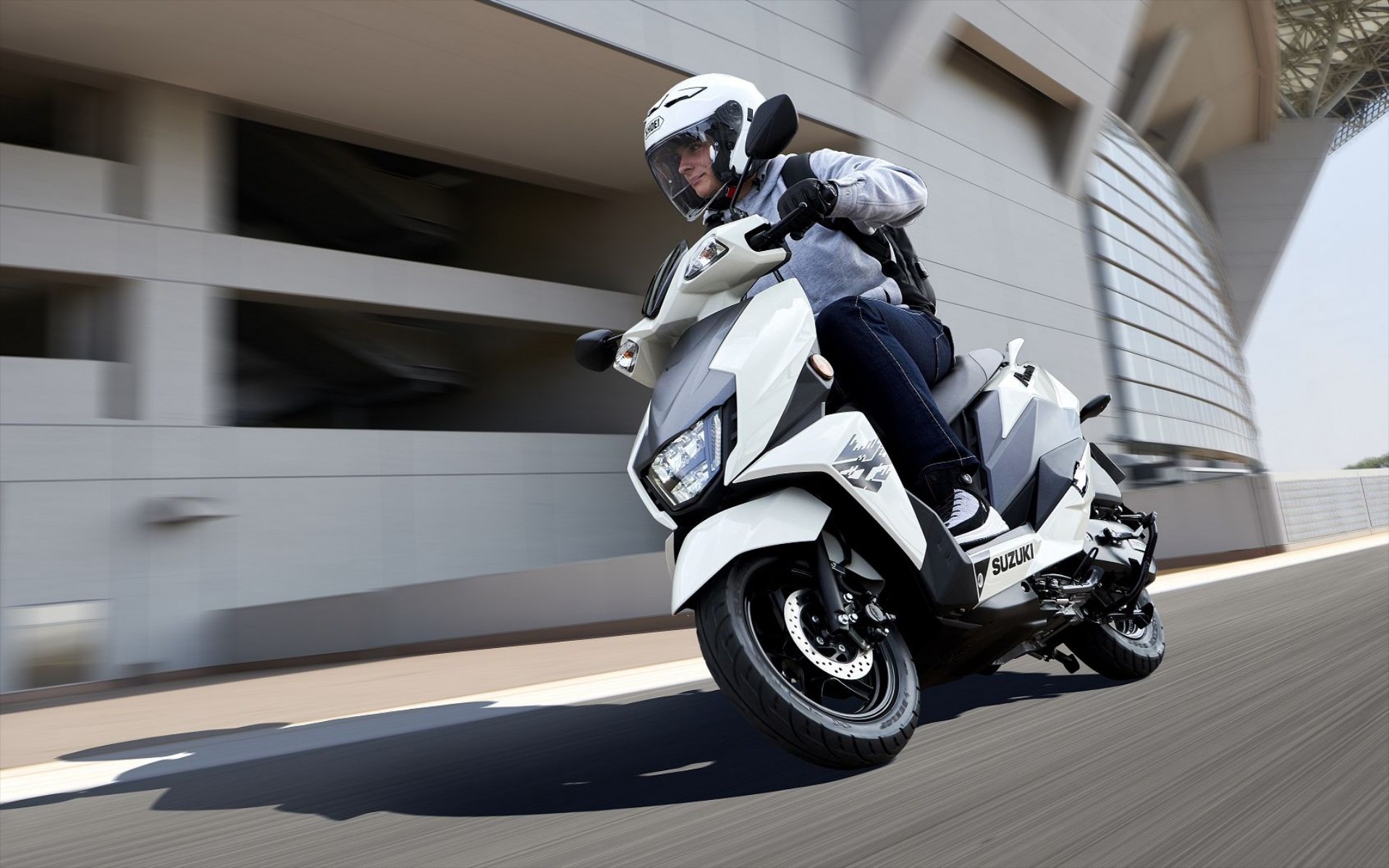 Suzuki Avenis 125: Ο «κρυμμένος άσσος» της καθημερινότητας