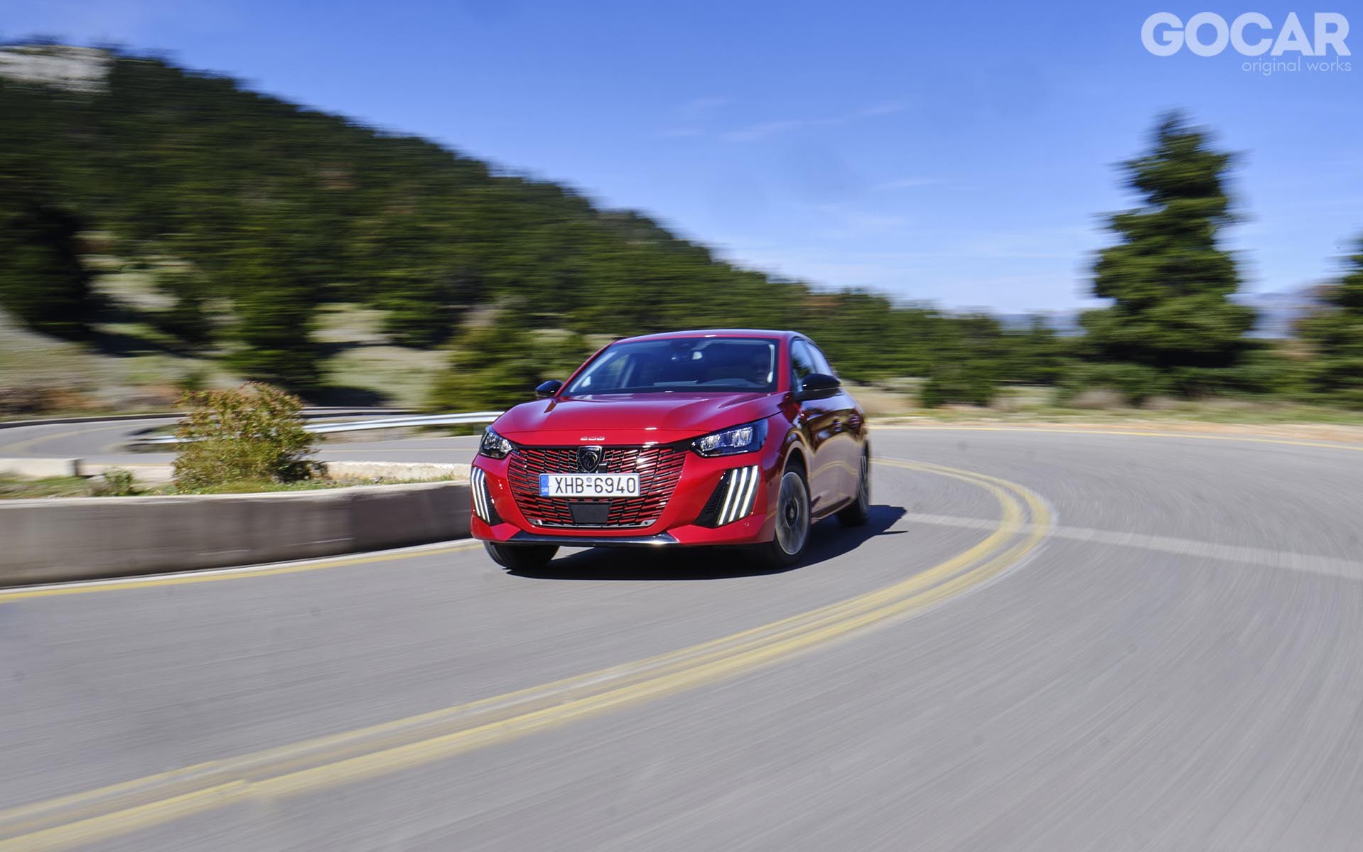 Δοκιμή Peugeot 208 1.2 Hybrid 100: Understatement!