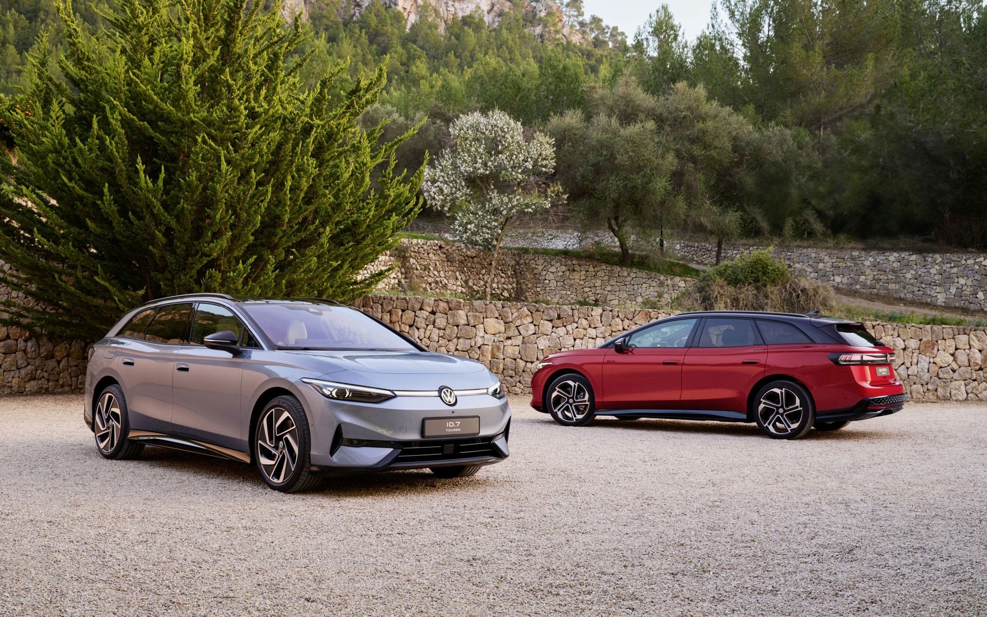 <br />
<b>Notice</b>: Undefined property: stdClass::$title in <b>/home/www3gocar/public_html/templates/t2024/ice_c/9a1326b63621589c2d0ae49576f7df8a09573c42_0.file.box.featured.tpl.php</b> on line <b>89</b><br />