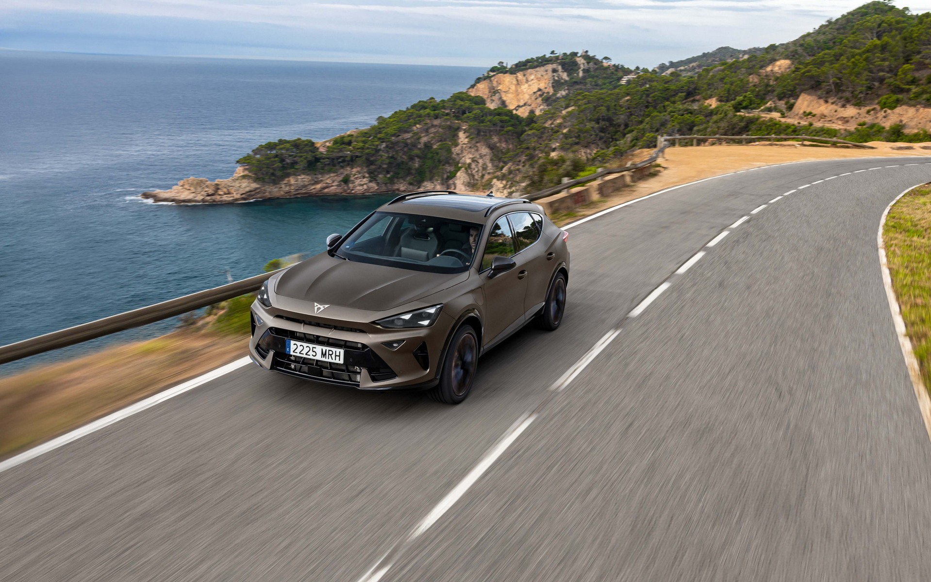 Νέο CUPRA Formentor: To οδηγοκεντρικό SUV έγινε ακόμα καλύτερο!