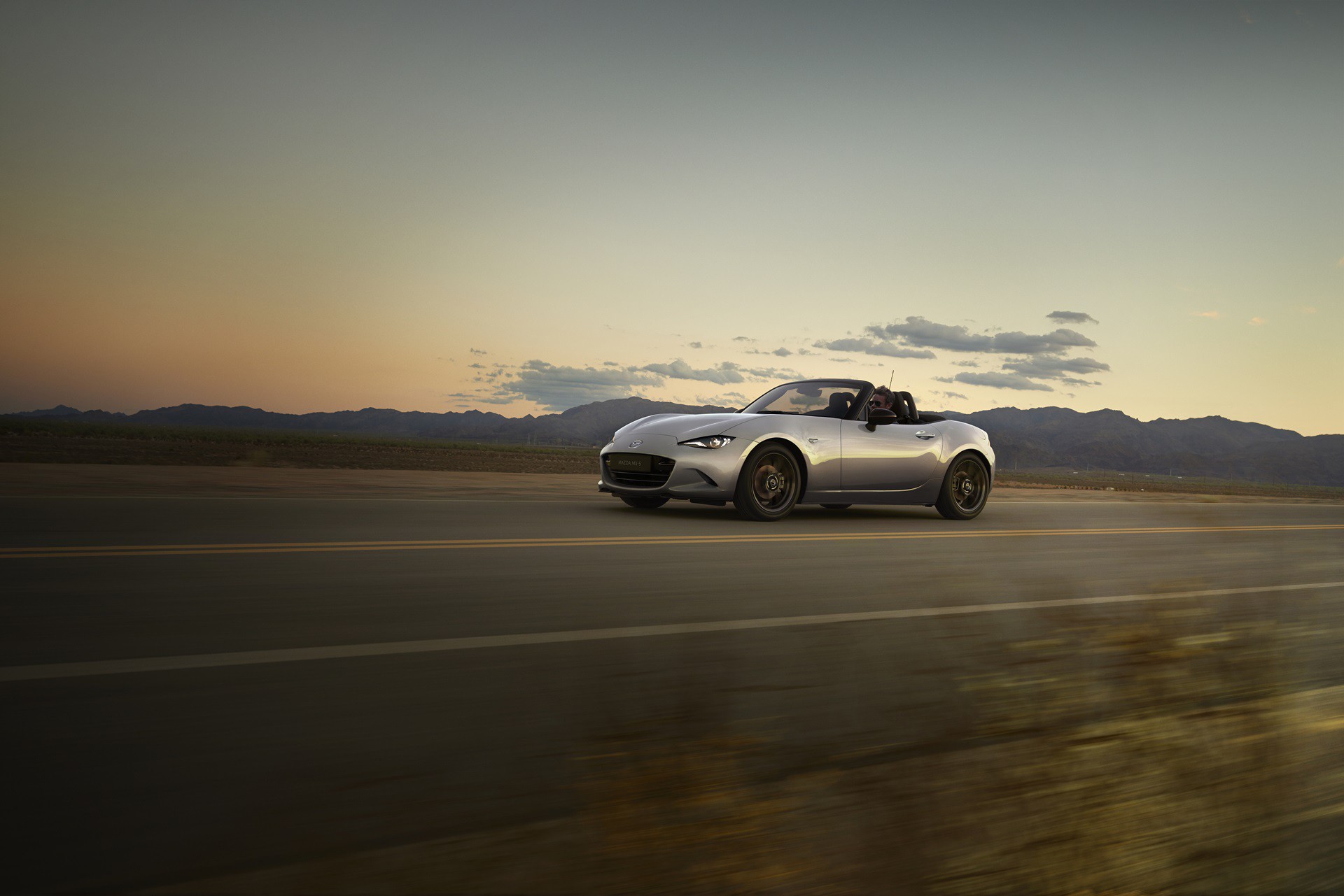 Δοκιμή Mazda MX-5 1.5 Skyactiv-G: Timeless masterpiece