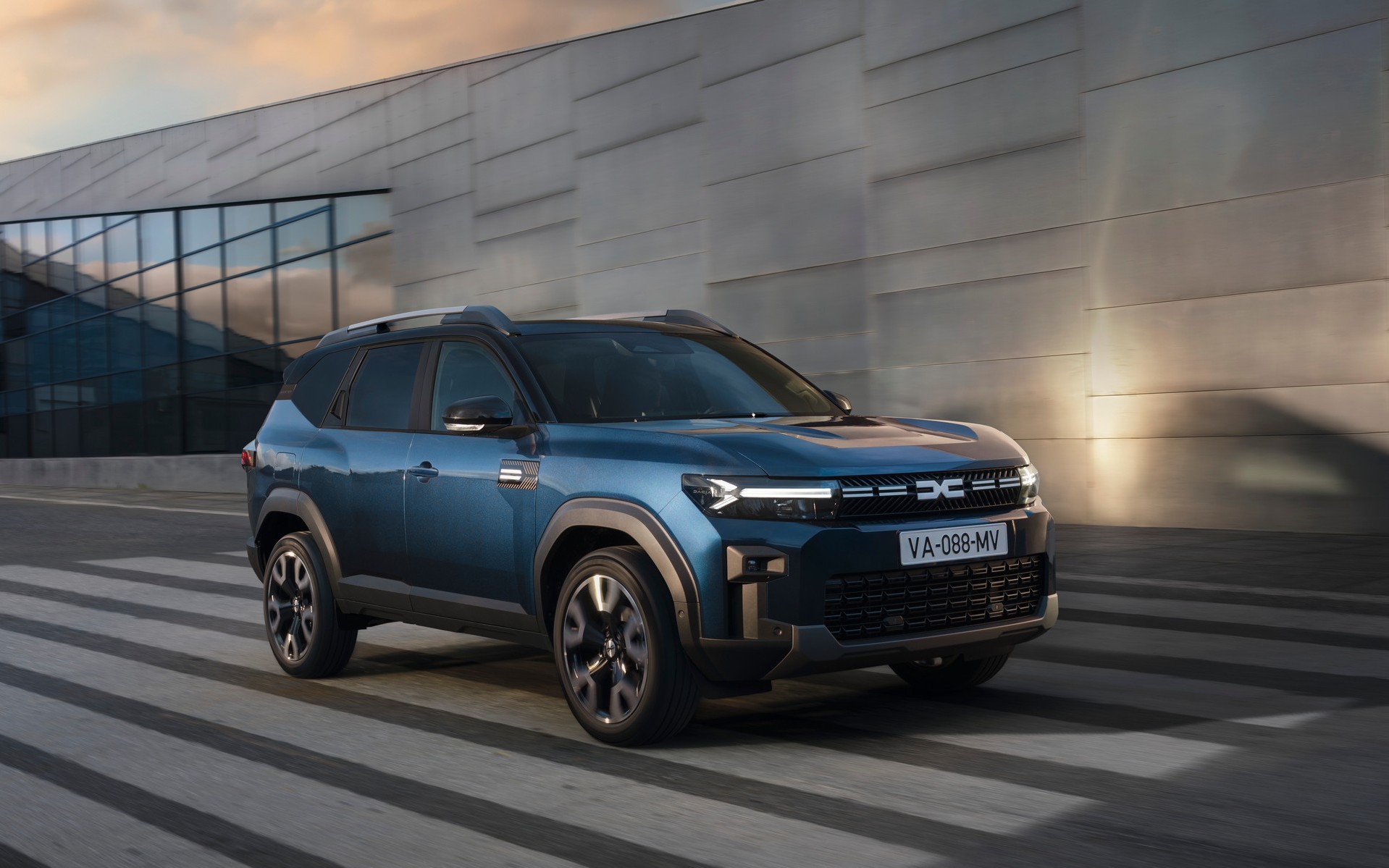 Επίσημο: Πότε έρχεται Ελλάδα το νέο Dacia Bigster - Οι 4 κινητήρες του SUV