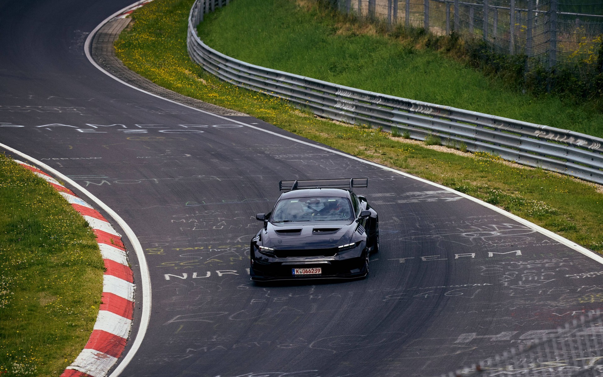 Επίσημο: Ρεκόρ στο Nurburgring για το Ford Mustang - Το ταχύτερο αμερικάνικο ever! [video]