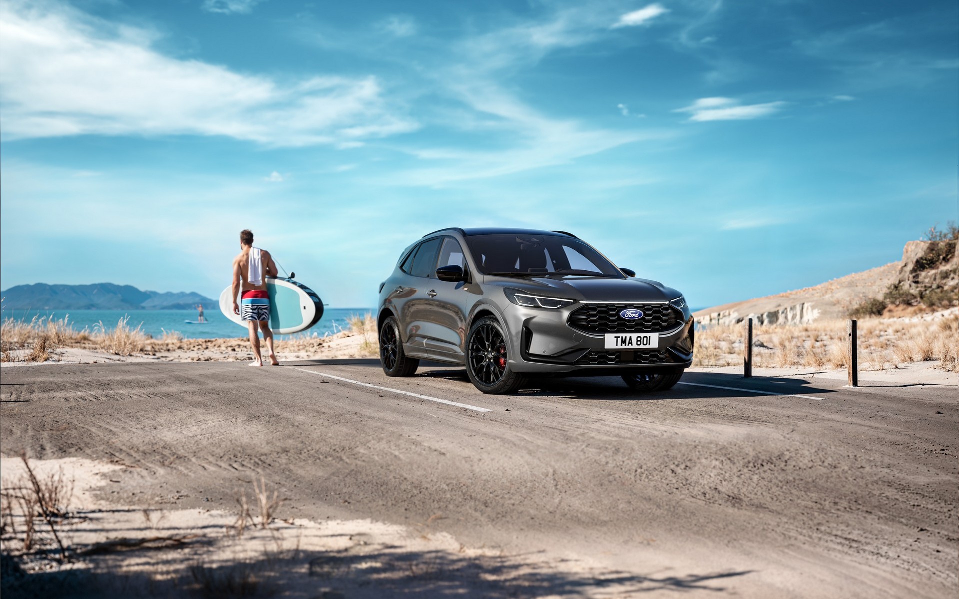 Ford Kuga Black Edition: Τι αλλάζει και πότε ξεκινάνε οι παραγγελίες; 
