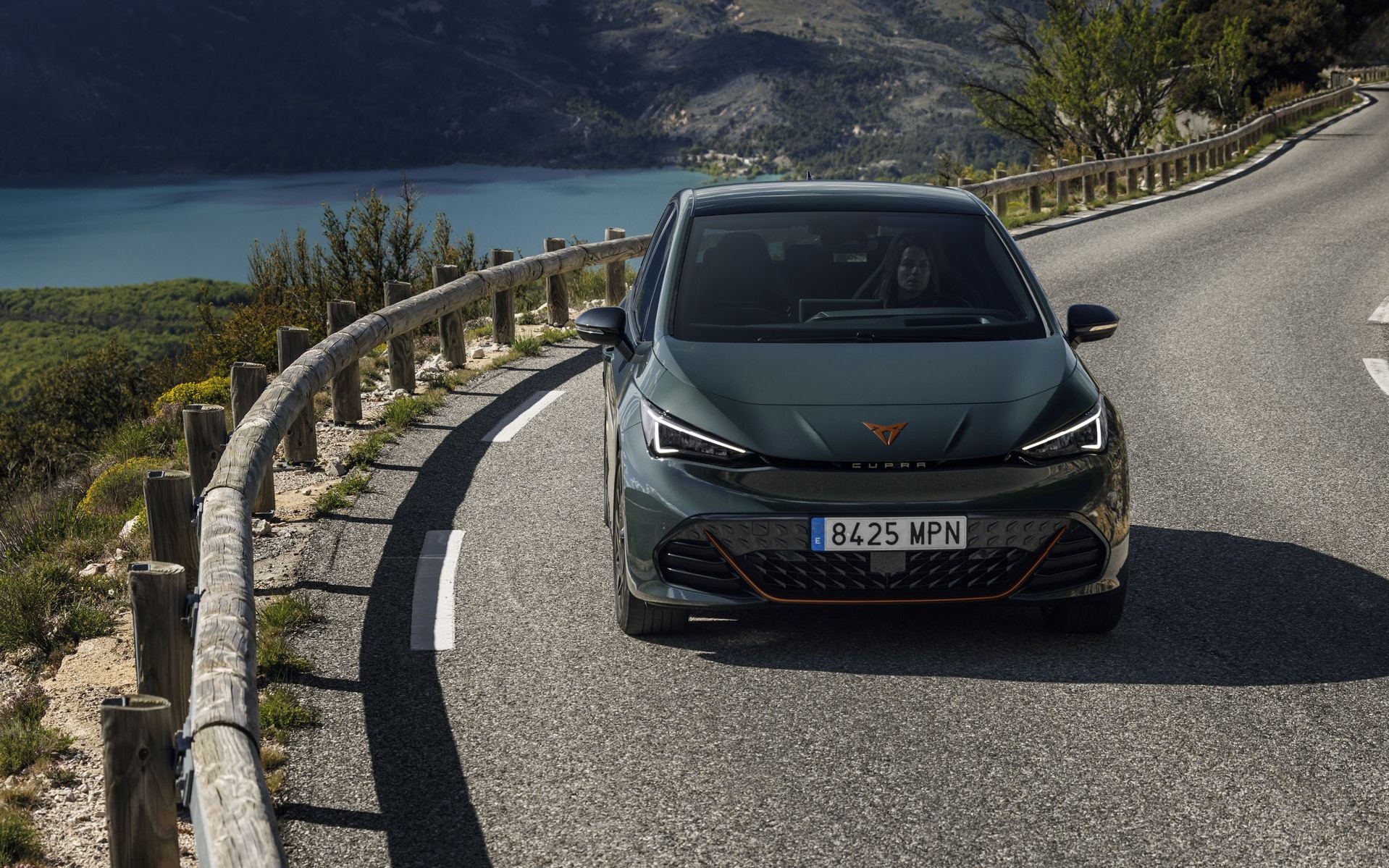 Δοκιμή CUPRA Born VZ 326 PS: Το κάτι παραπάνω