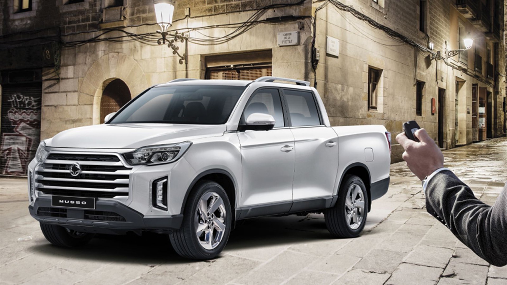 <br />
<b>Notice</b>:  Undefined property: stdClass::$title in <b>/home/www3gocar/public_html/templates/t2024/ice_c/9a1326b63621589c2d0ae49576f7df8a09573c42_0.file.box.featured.tpl.php</b> on line <b>89</b><br />
