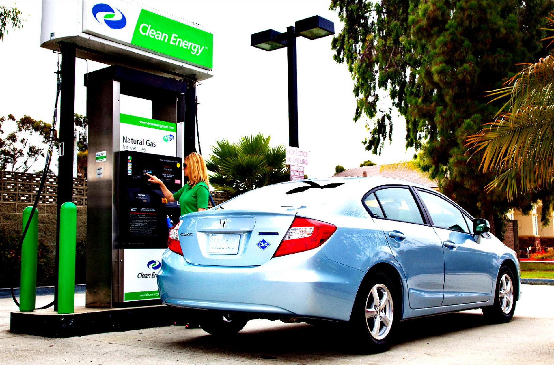 Επιτέλους, φυσικό αέριο στην Ελλάδα