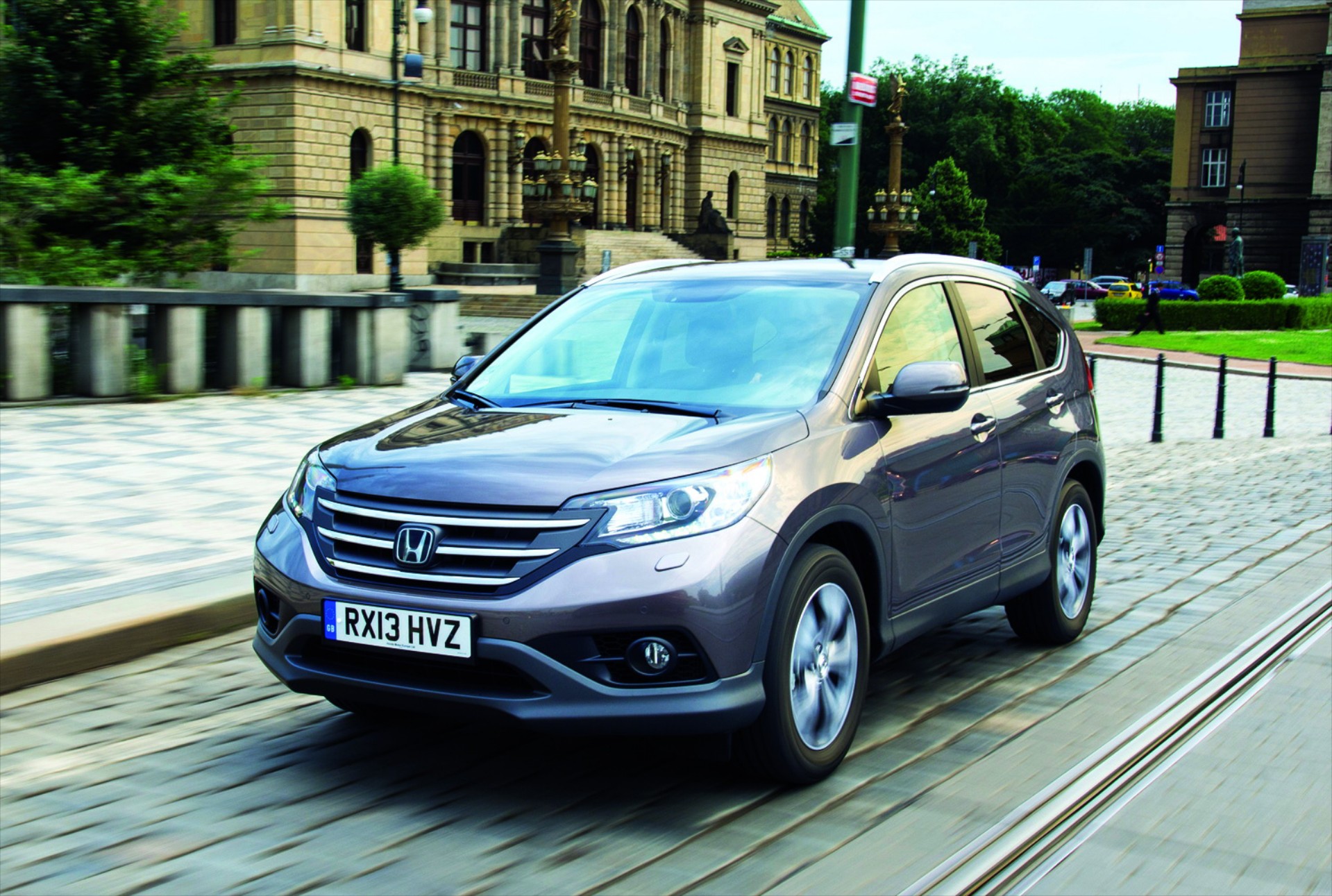 Νέο CRV 1.6 Diesel από 27.000 ευρώ