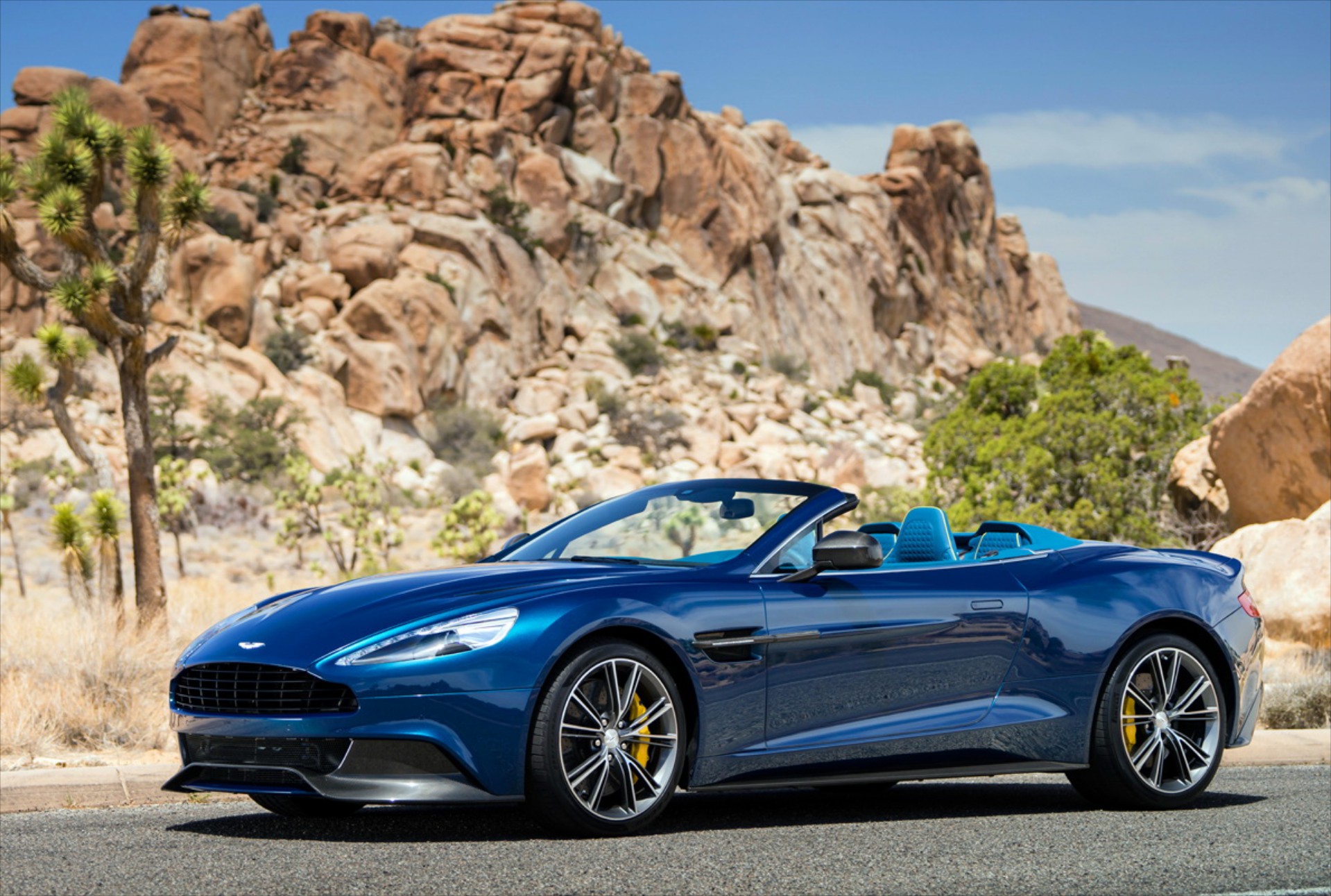 Aston Martin Vanquish Volante: Έρχεται