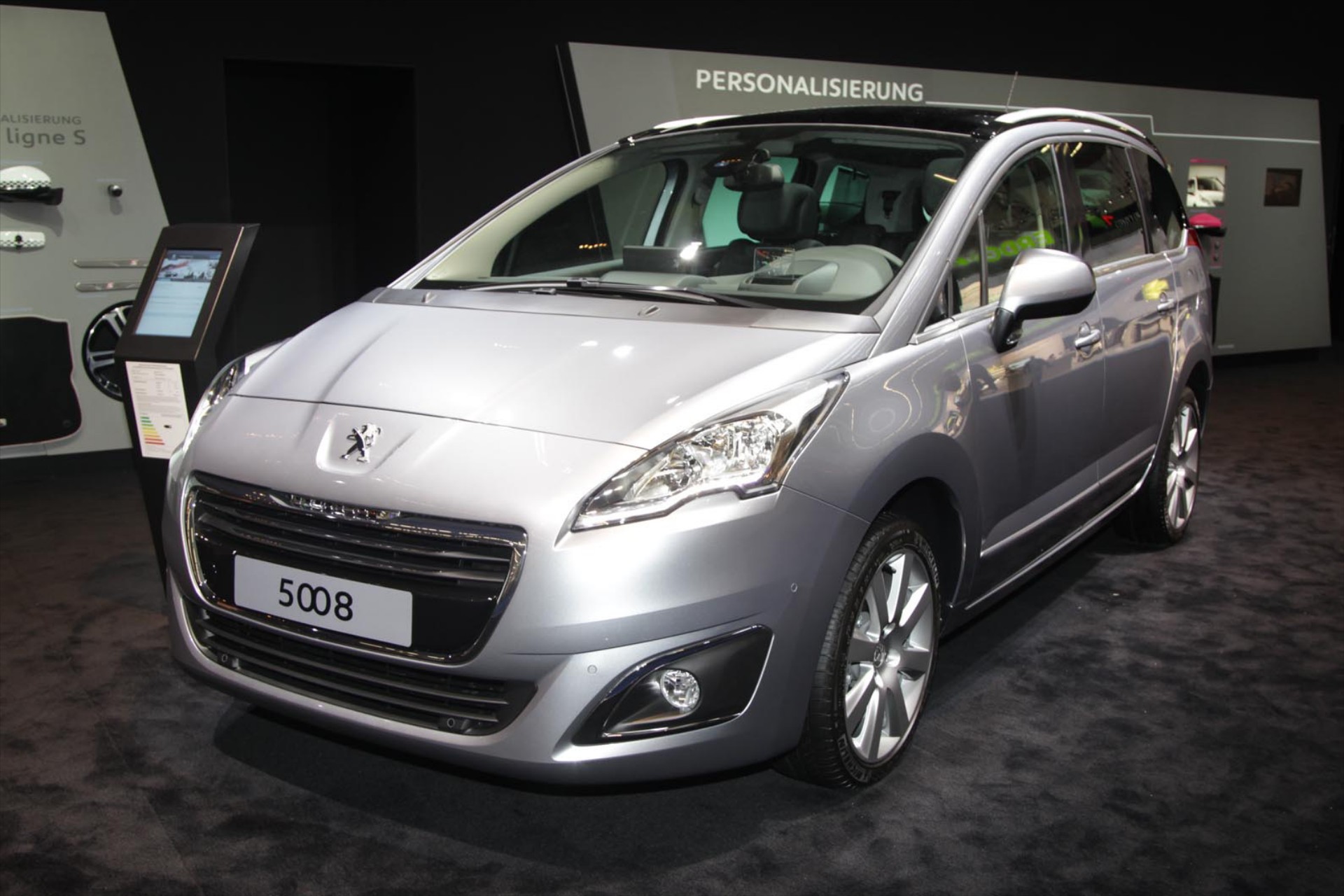 Peugeot 5008 facelift

