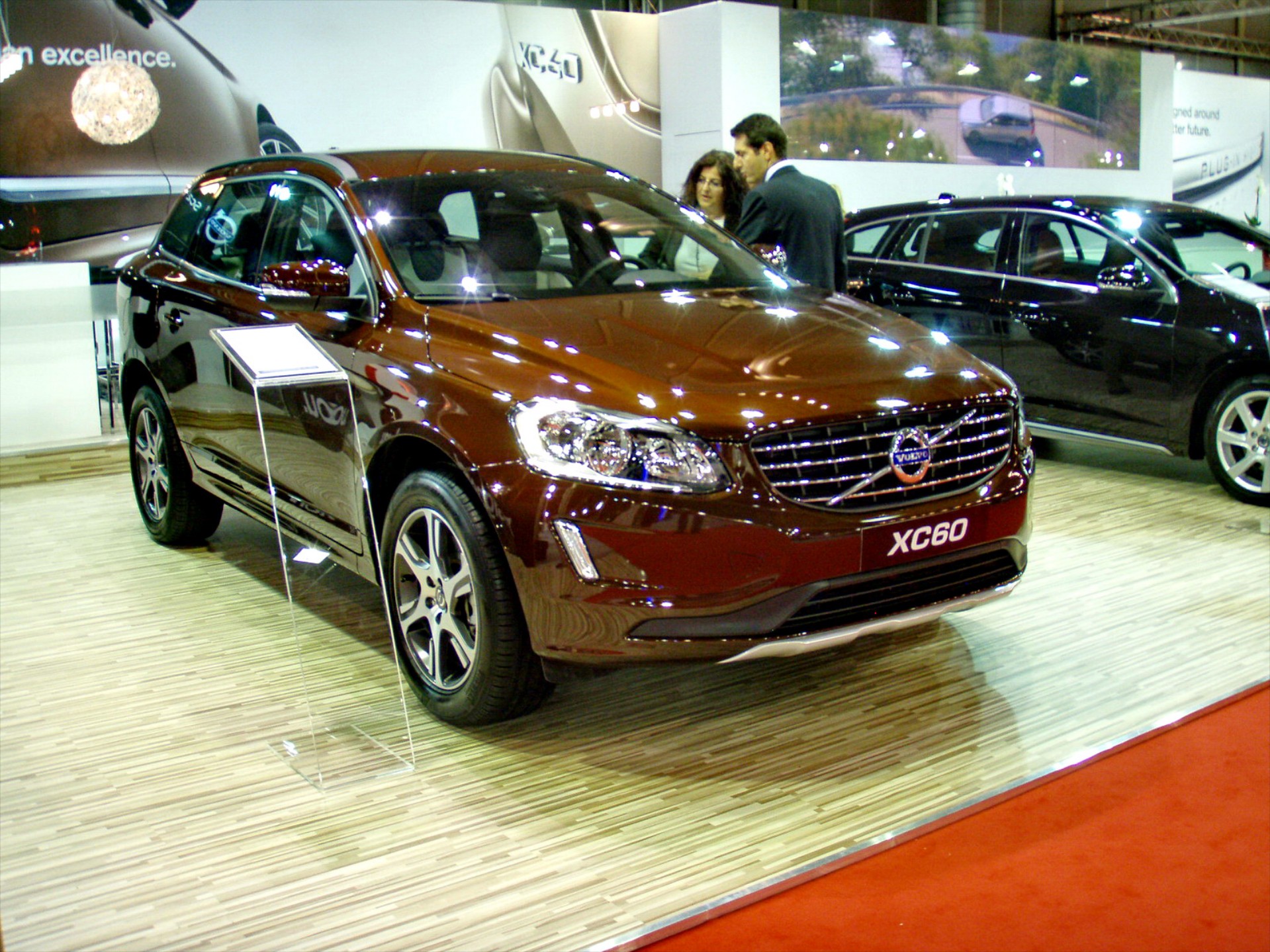 Το νέο Volvo XC60 στο Athens Motor Show