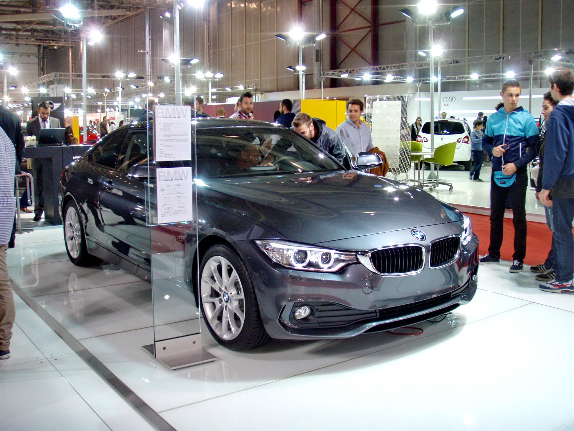 Η νέα BMW Σειρά 4 Coupe στην Αθήνα