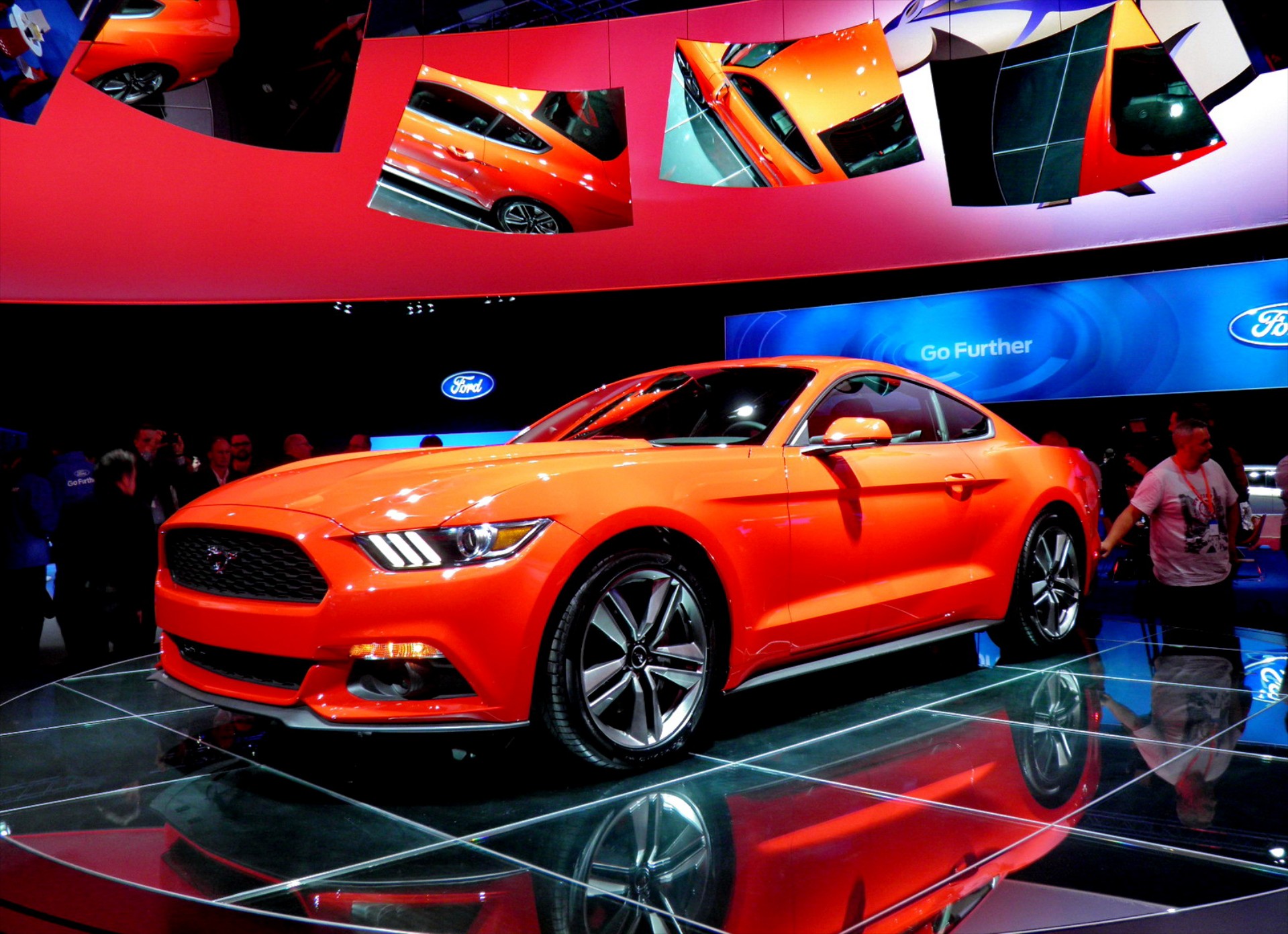 Νέα Ford Mustang - LIVE από τη Βαρκελώνη 