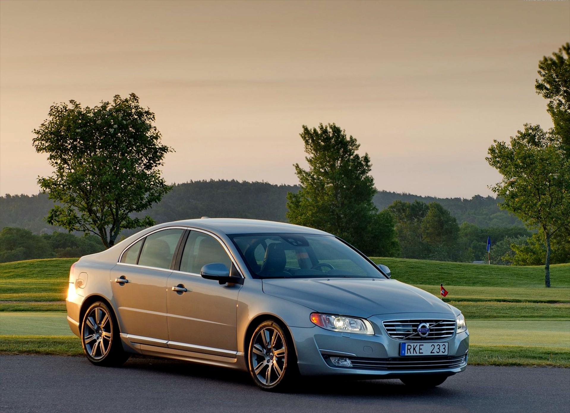 <br />
<b>Notice</b>: Undefined property: stdClass::$title in <b>/home/www3gocar/public_html/templates/t2024/ice_c/9a1326b63621589c2d0ae49576f7df8a09573c42_0.file.box.featured.tpl.php</b> on line <b>89</b><br />