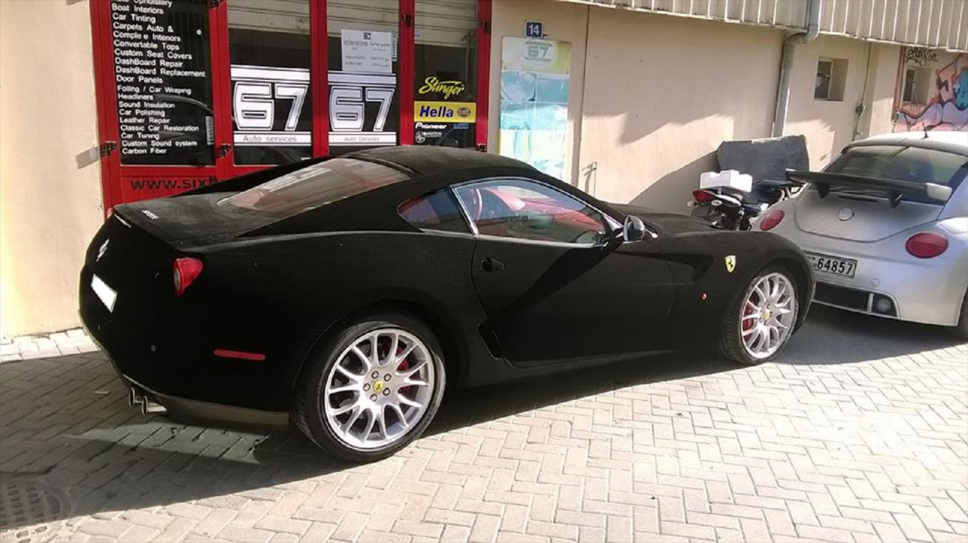 Ferrari από... βελούδο