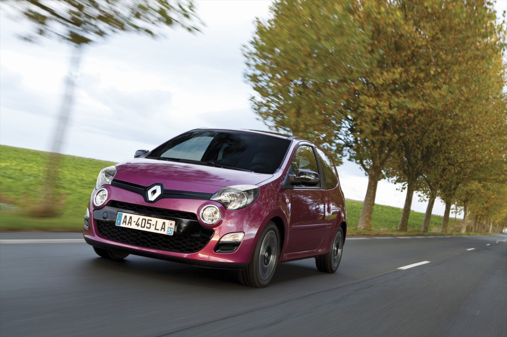 <br />
<b>Notice</b>: Undefined property: stdClass::$title in <b>/home/www3gocar/public_html/templates/t2024/ice_c/9a1326b63621589c2d0ae49576f7df8a09573c42_0.file.box.featured.tpl.php</b> on line <b>89</b><br />