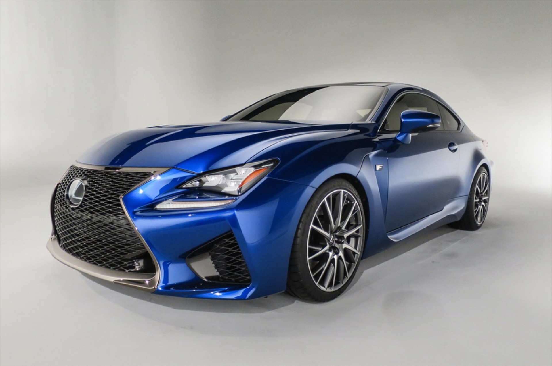 Lexus RC-F: Στο Detroit και αυτό