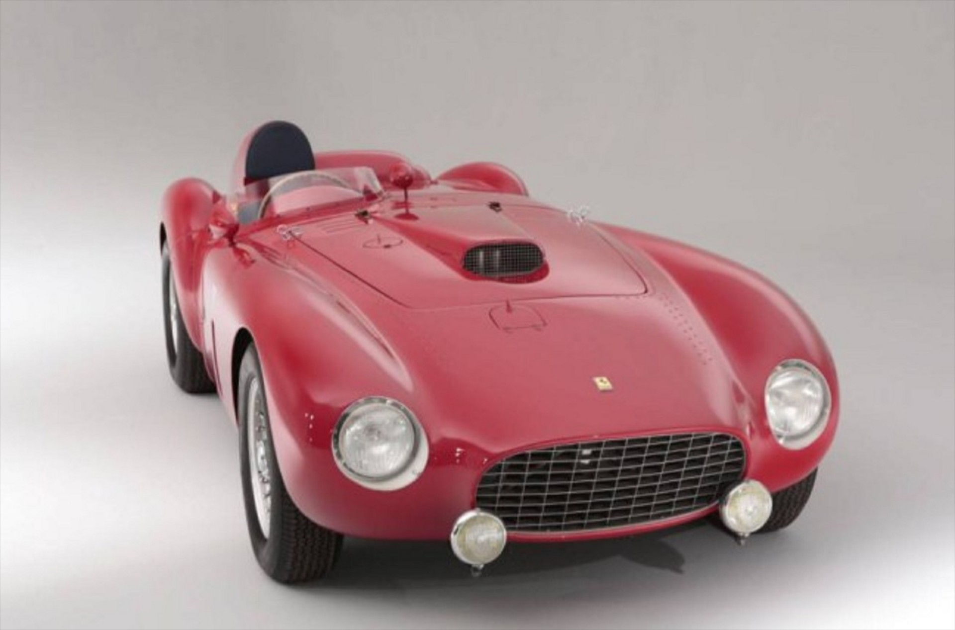 Ferrari για ρεκόρ τιμής σε δημοπρασία