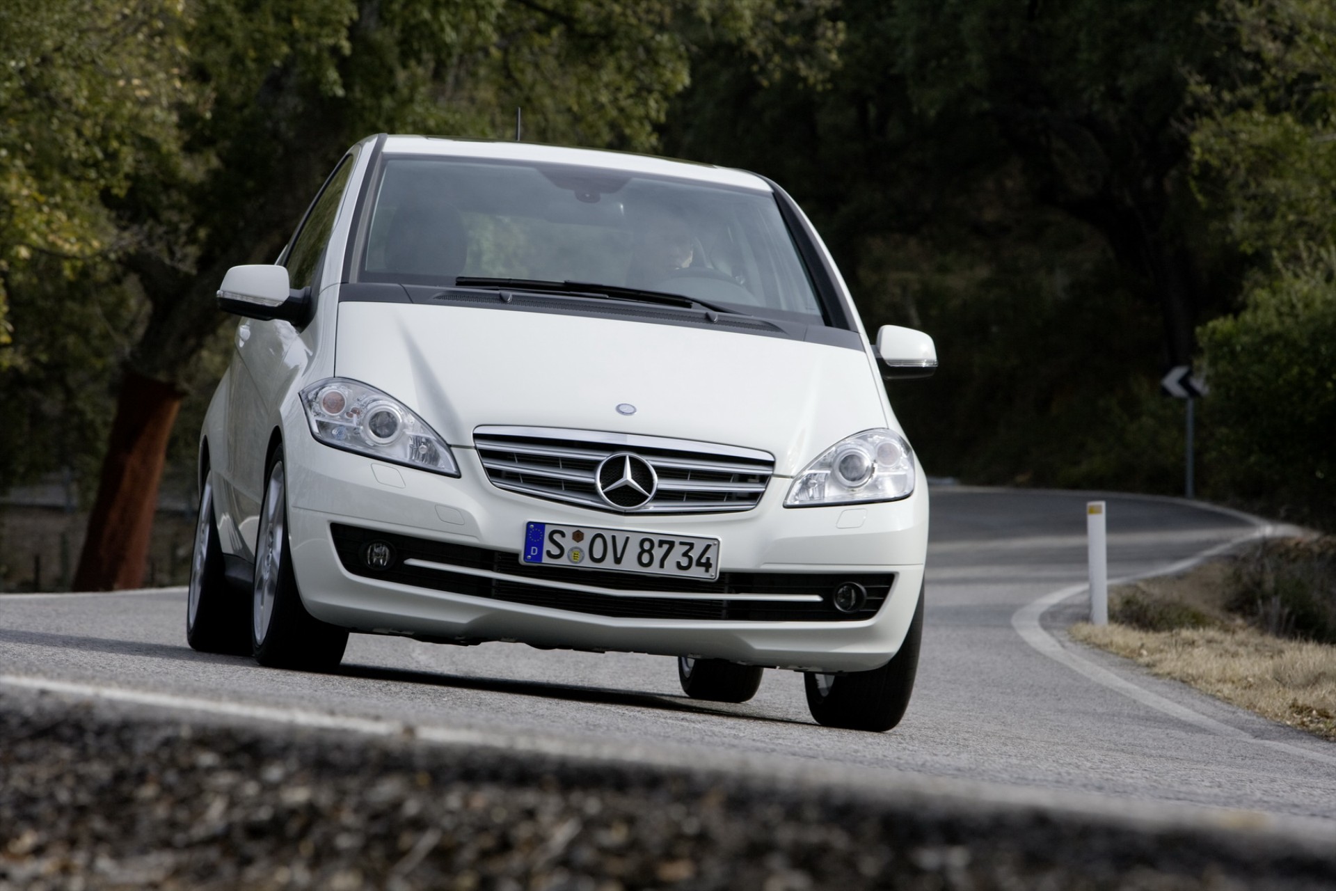 <br />
<b>Notice</b>:  Undefined property: stdClass::$title in <b>/home/www3gocar/public_html/templates/t2024/ice_c/9a1326b63621589c2d0ae49576f7df8a09573c42_0.file.box.featured.tpl.php</b> on line <b>89</b><br />
