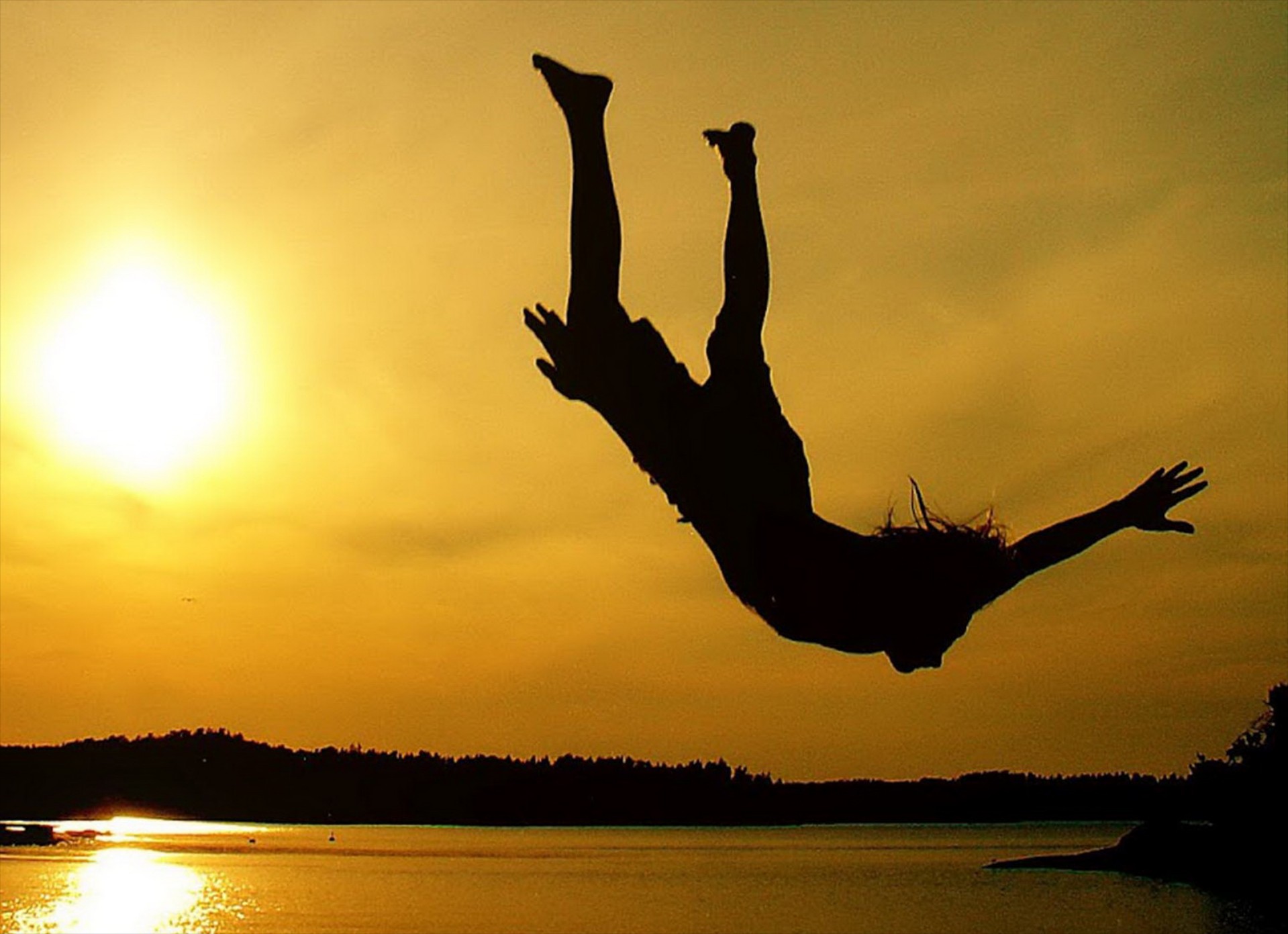 Summer Special: Ζώδια, Αυτοκίνητα & Διακοπές