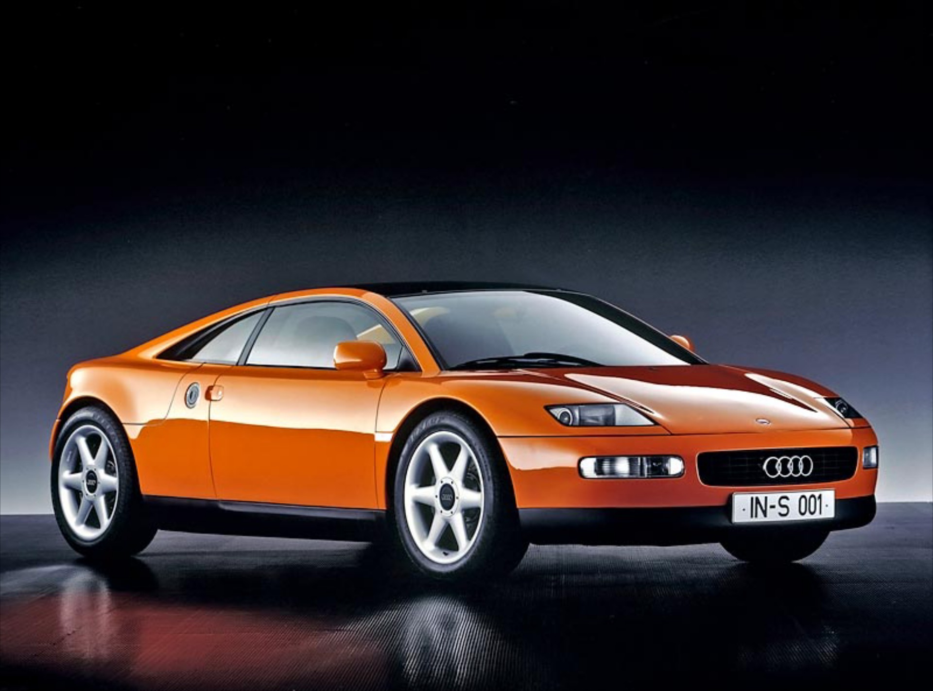 Audi quattro spyder: Έπρεπε