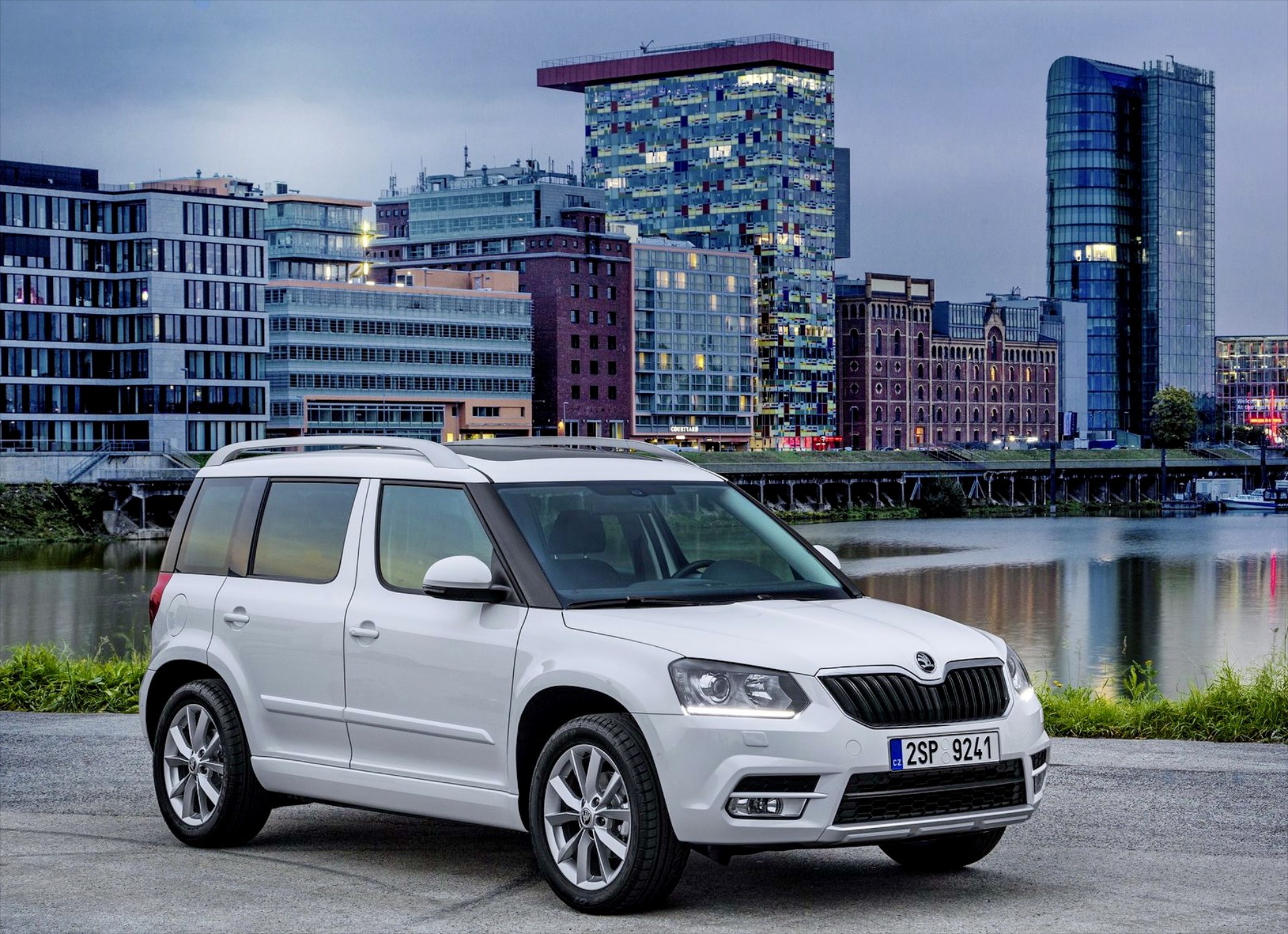 <br />
<b>Notice</b>: Undefined property: stdClass::$title in <b>/home/www3gocar/public_html/templates/t2024/ice_c/9a1326b63621589c2d0ae49576f7df8a09573c42_0.file.box.featured.tpl.php</b> on line <b>89</b><br />