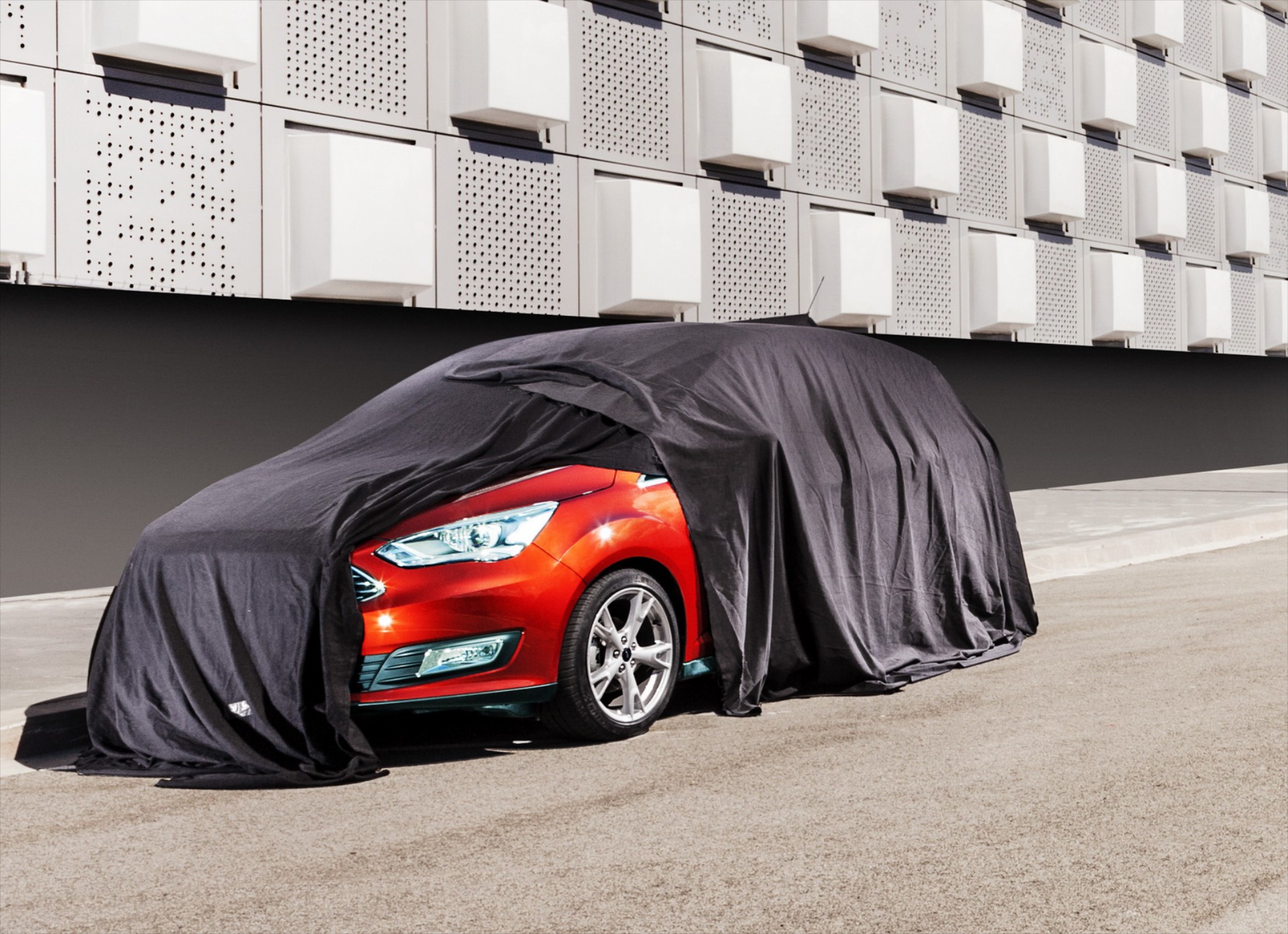 Έρχονται νέα Ford C-MAX & Grand C-MAX