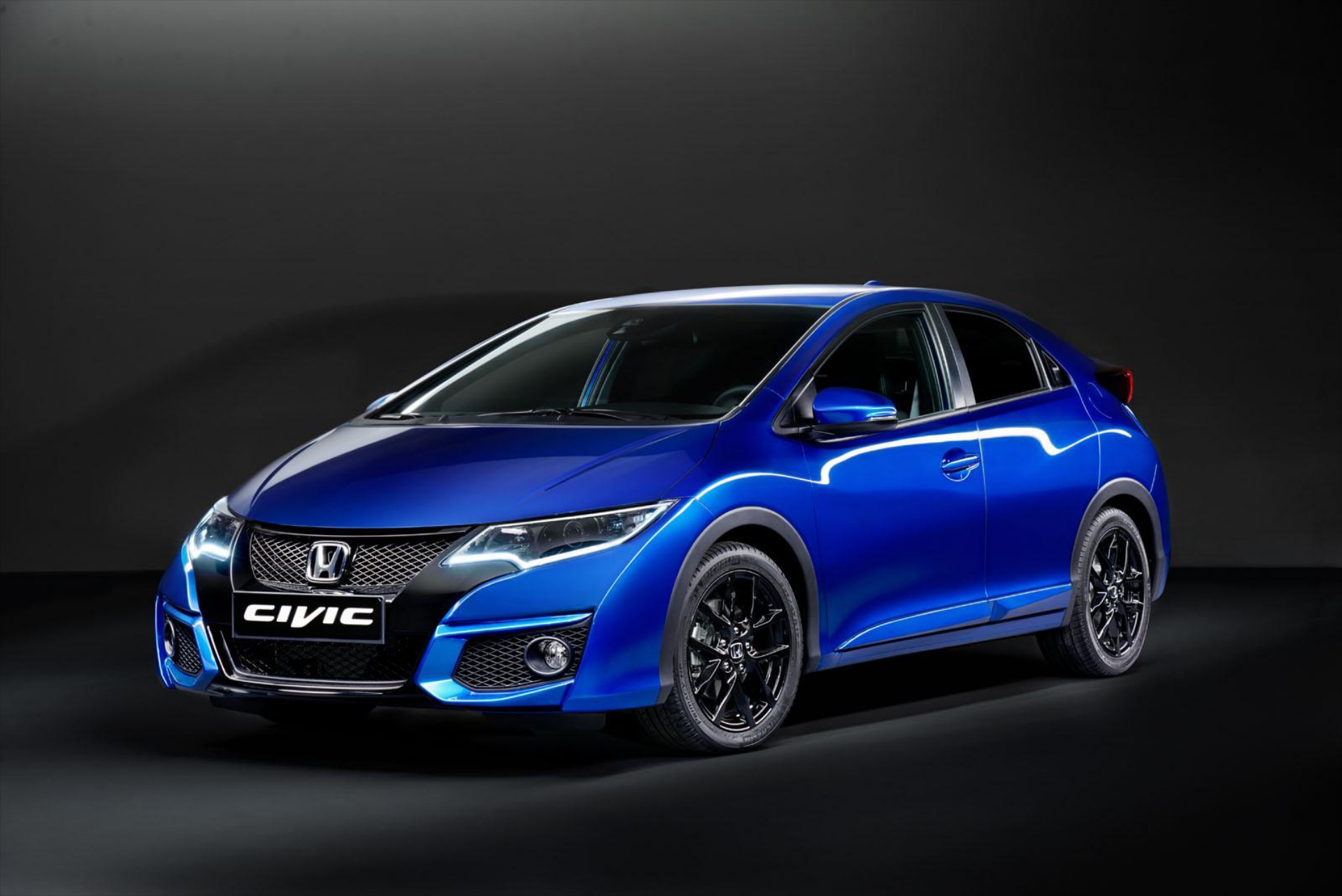 Νέα Honda Civic και Civic Tourer στο Παρίσι
