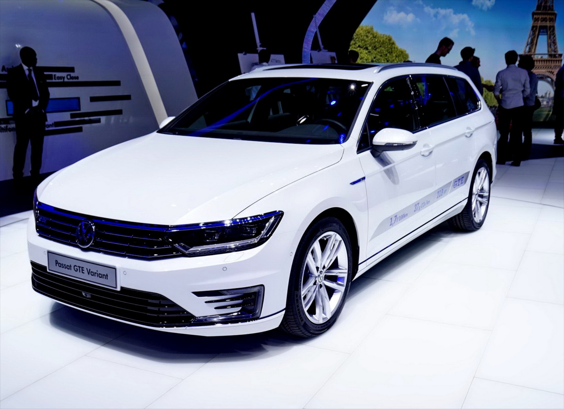 Νέο υβριδικό Volkswagen Passat GTE

