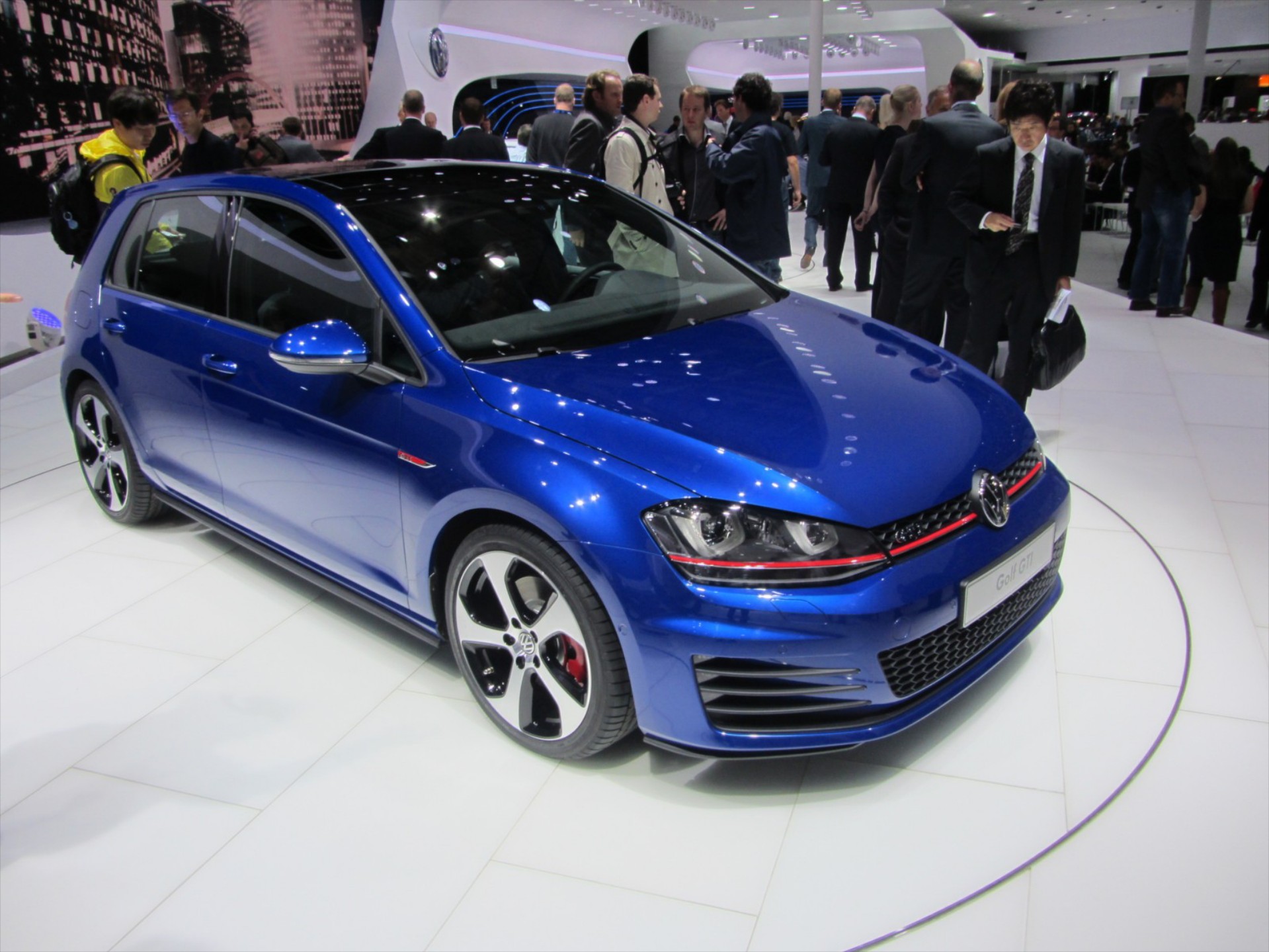 Νέο VW Golf GTI concept