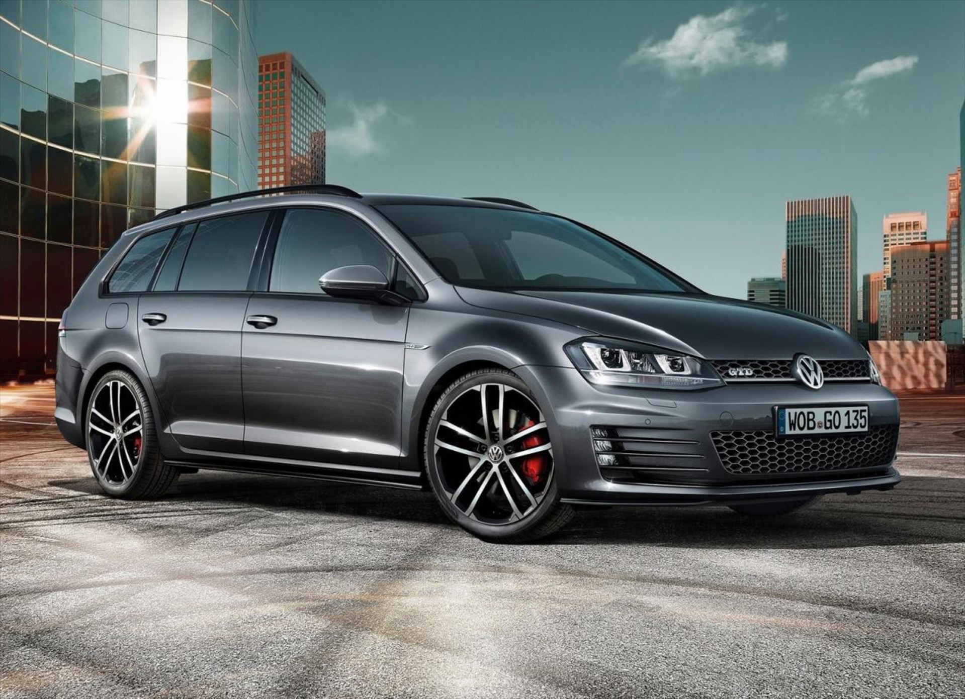 Αποκάλυψη του νέου VW Golf GTD Variant