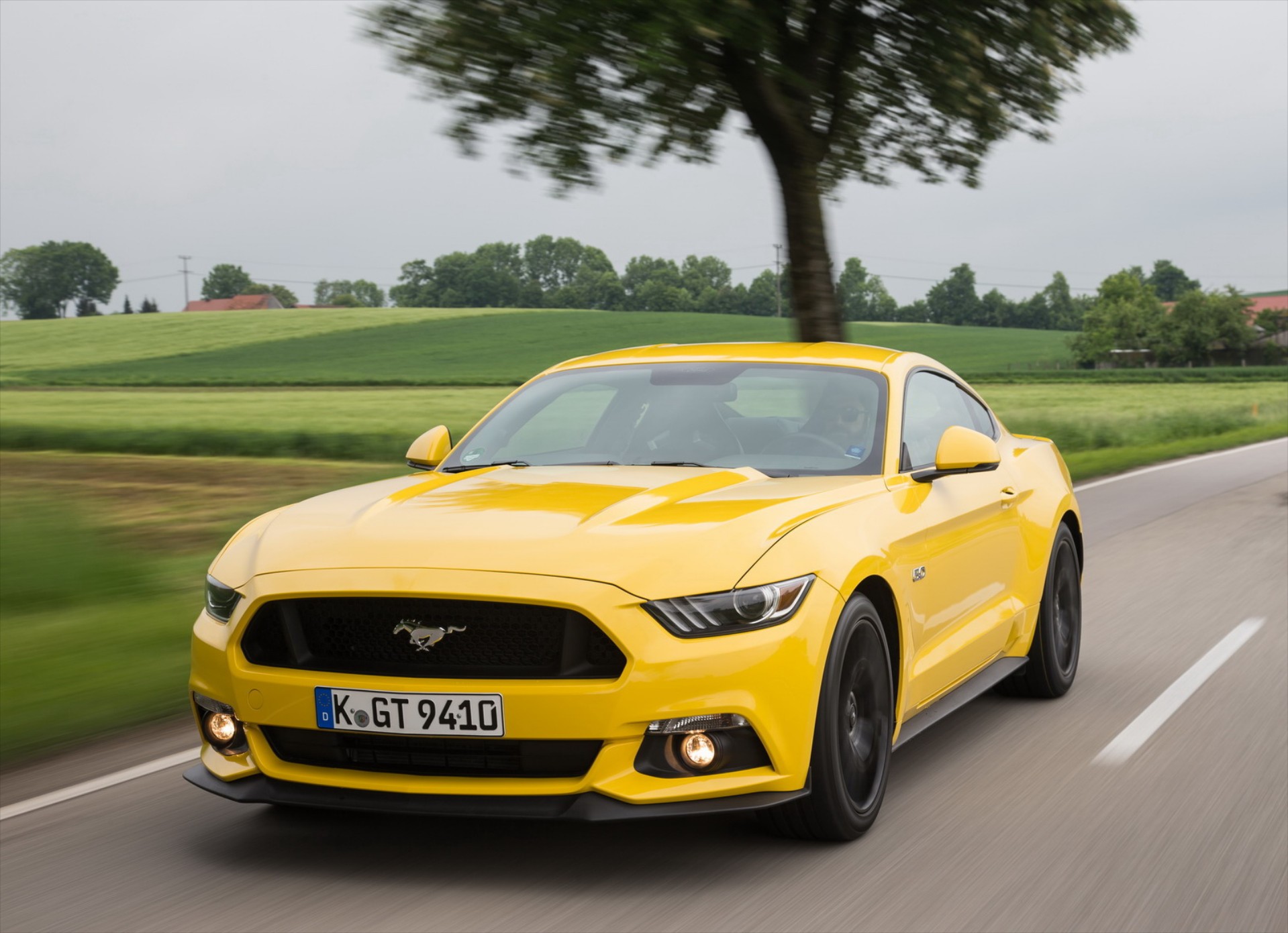 Οδηγούμε Ford Mustang GT V8