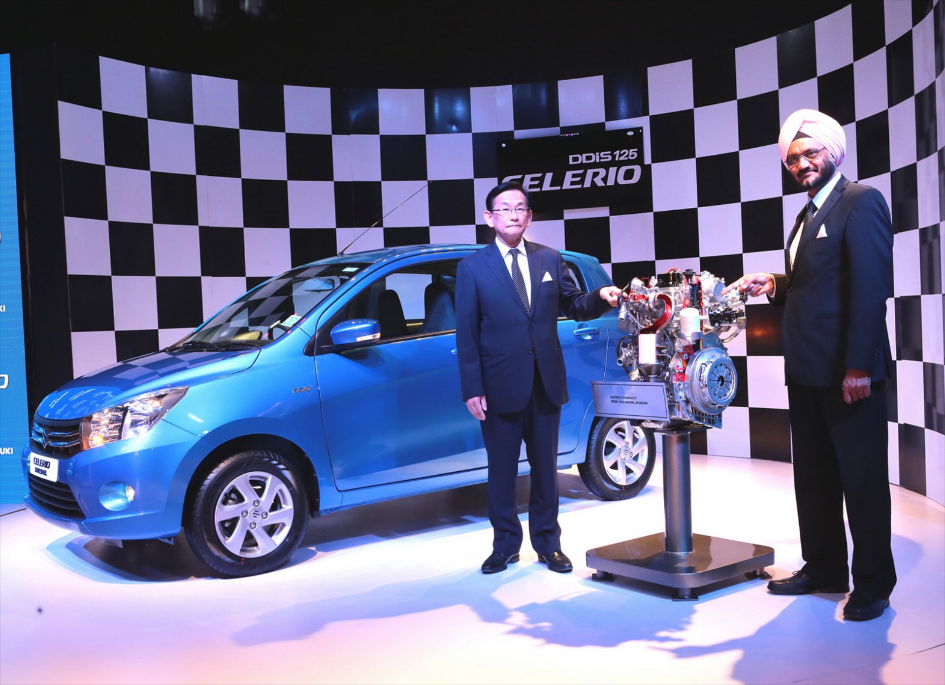 800άρης 2κύλινδρος diesel από τη Suzuki