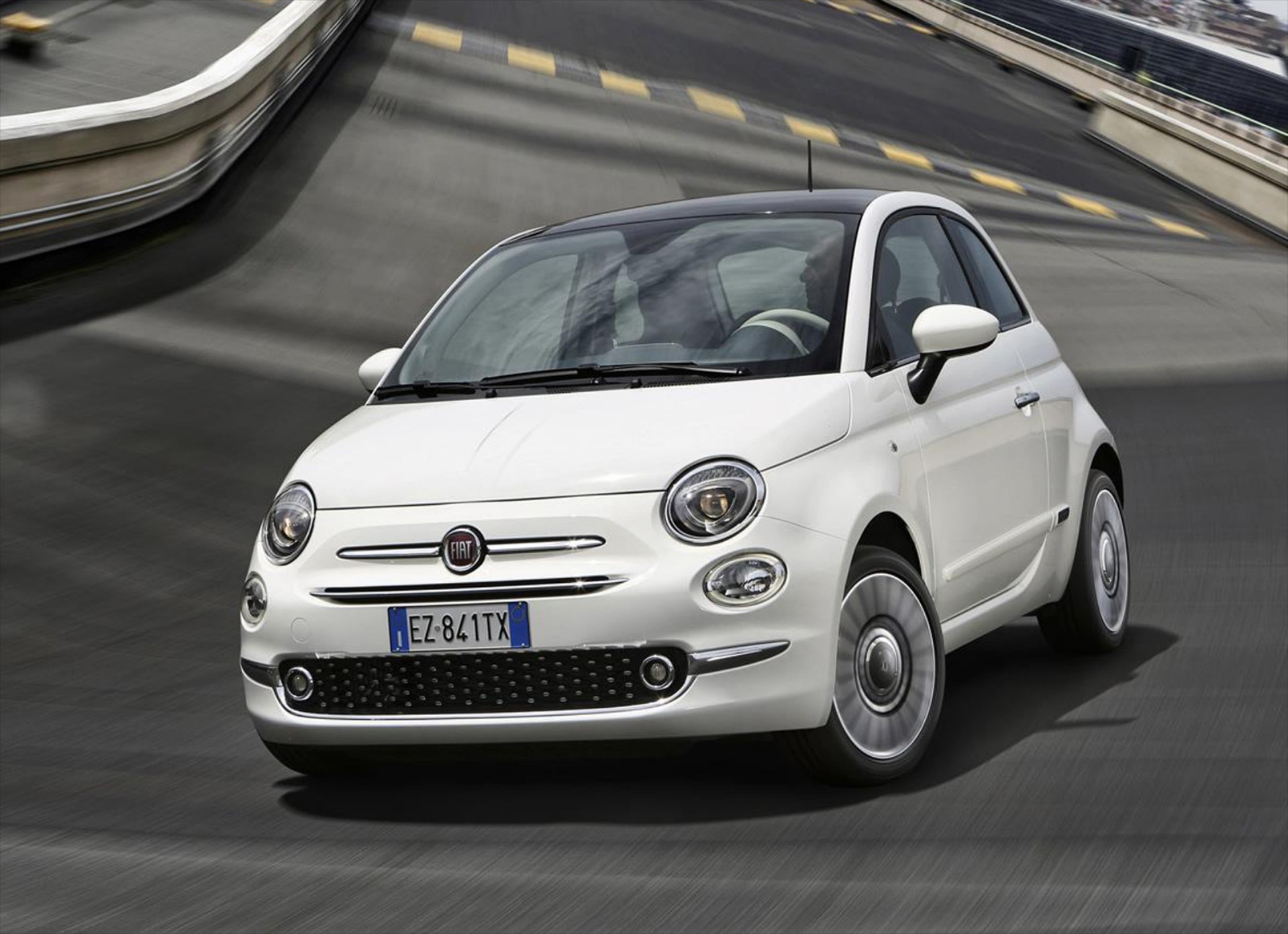 Επίσημα το ανανεωμένο Fiat 500