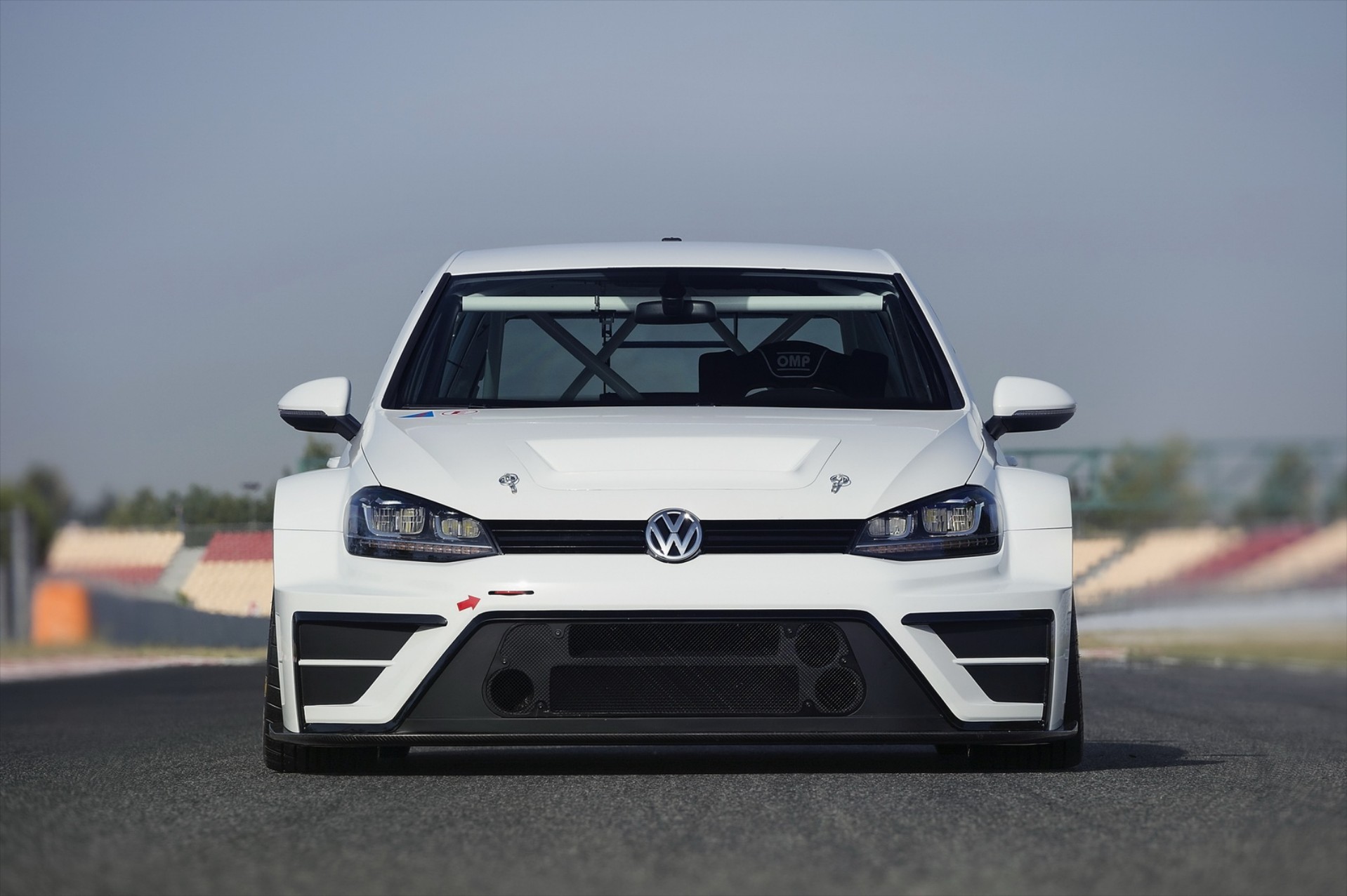 Αγωνιστικό VW Golf Concept για πίστες

