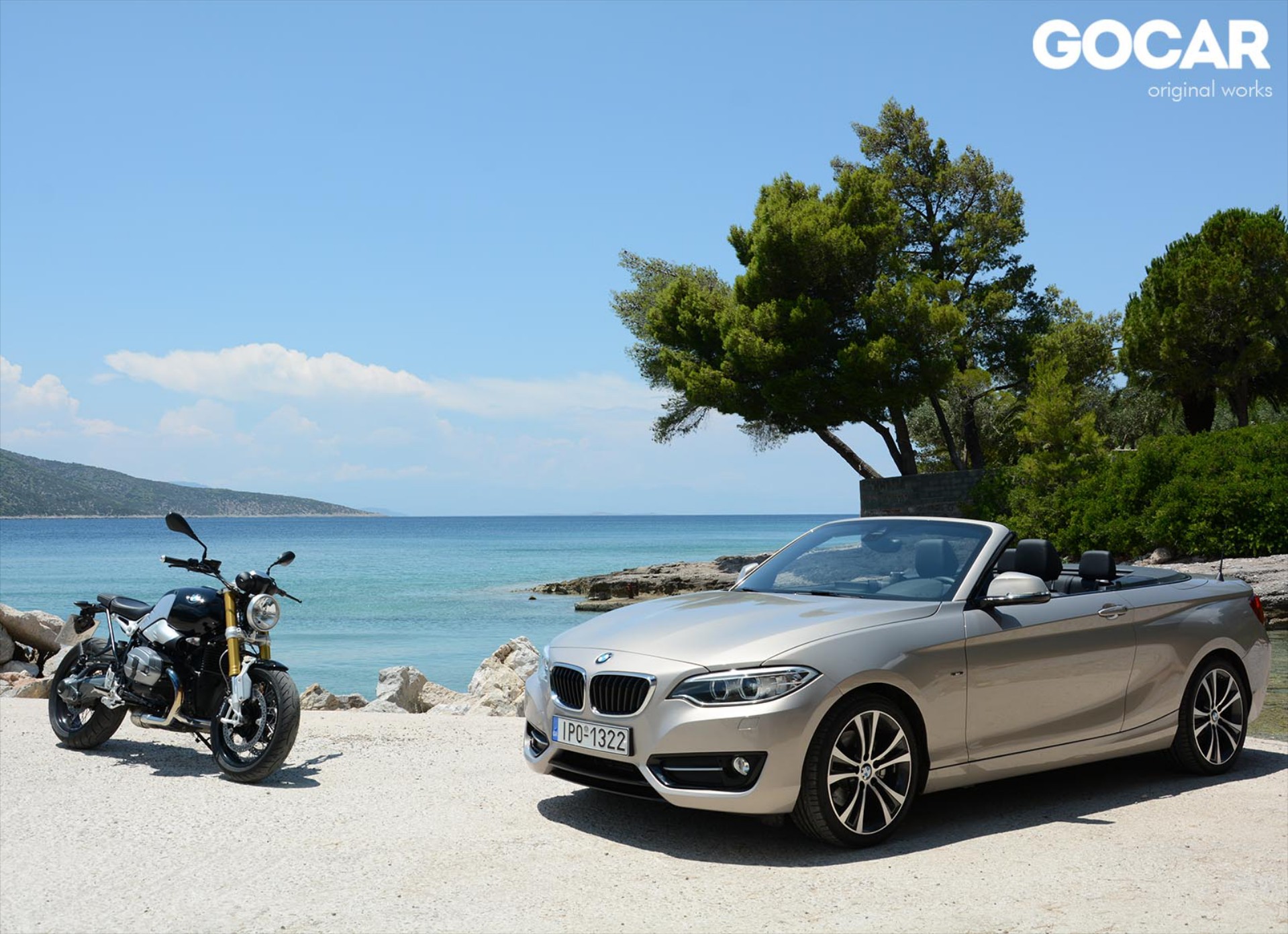BMW 220i Cabrio vs BMW R nineT