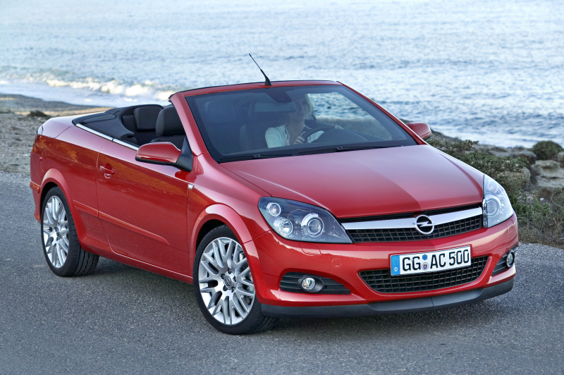 ASTRA TWINTOP 1.6T Cosmo