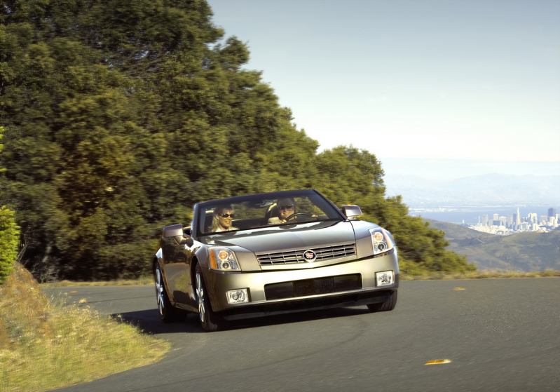 XLR 4.4 V8 Supercharged auto