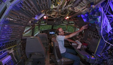 VIDEO: Τρία κινητά… ακίνητα