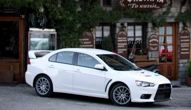 Mitsubishi Lancer Evolution ΜR SST