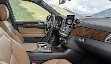 Επίσημα η Mercedes-Benz GLS (VIDEO)