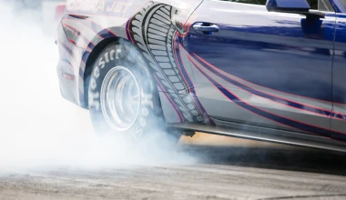 Ford Mustang Cobra Jet με 100.000€ (VIDEO)