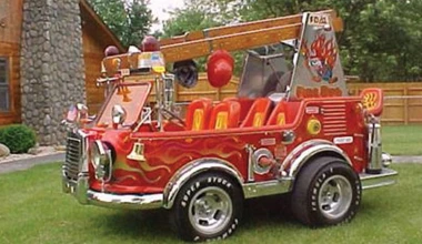 George Barris (1925-2015): Ένας απίθανος τύπος