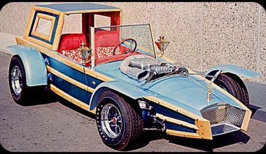 George Barris (1925-2015): Ένας απίθανος τύπος

